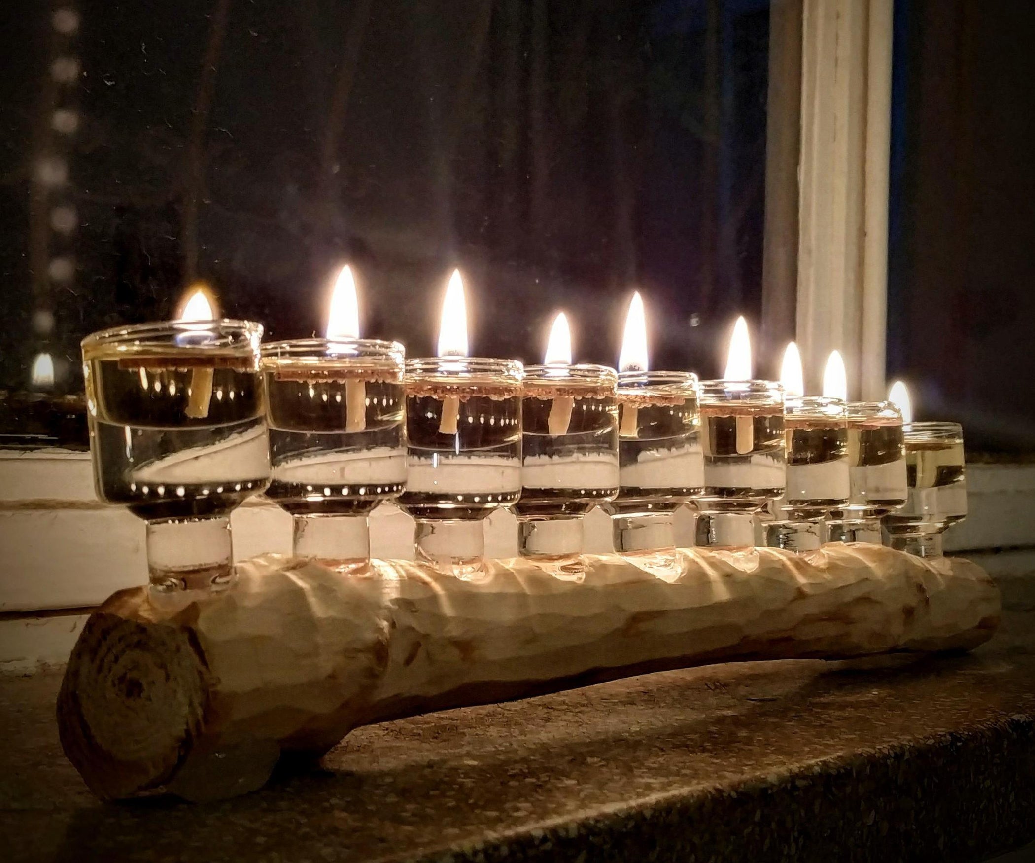 DIY Menorah (Hanukkiah) an Oil Lamp With a Story! 6 Steps (with