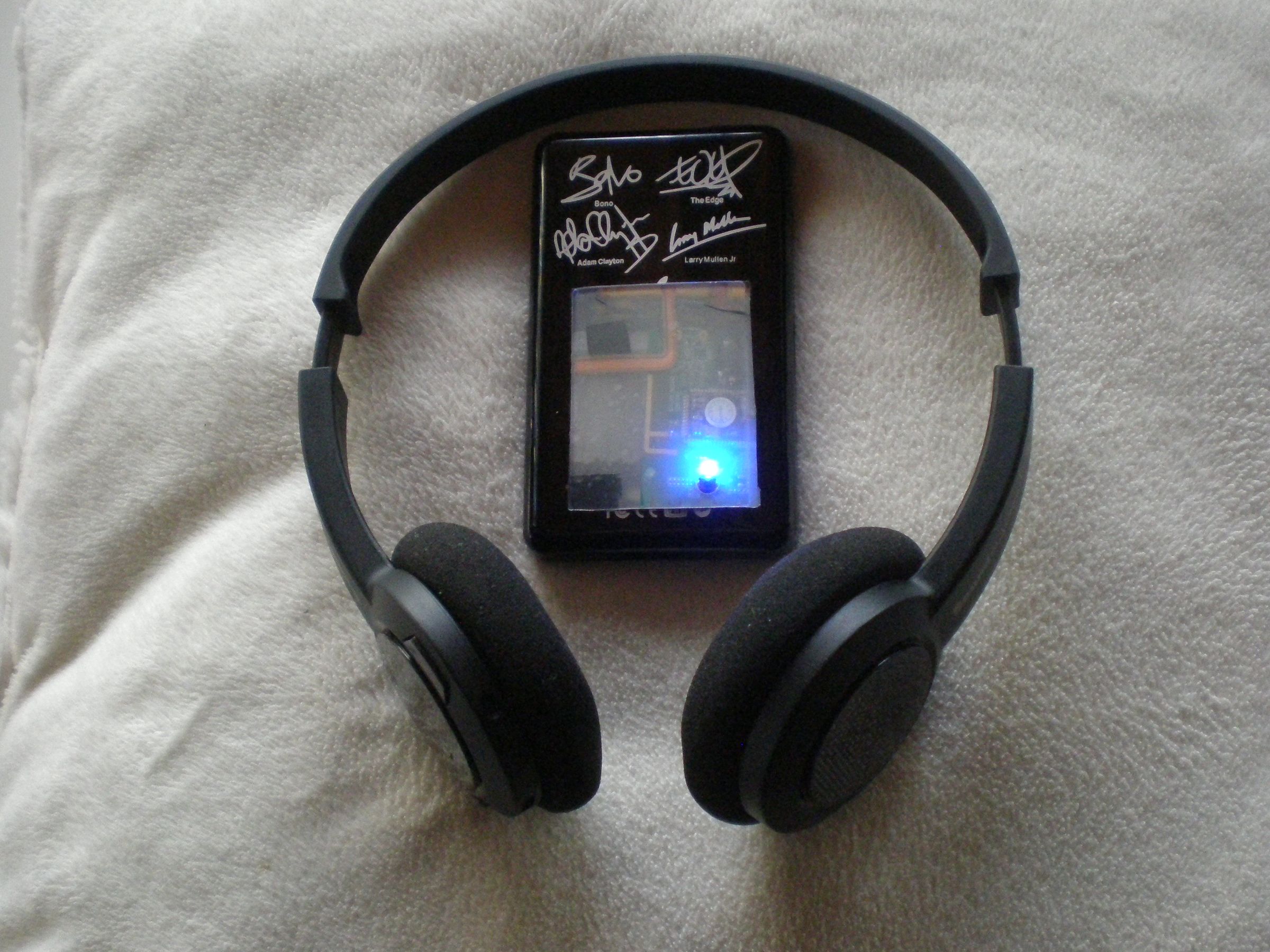 Mod Your 5G Video IPod With Internal Bluetooth