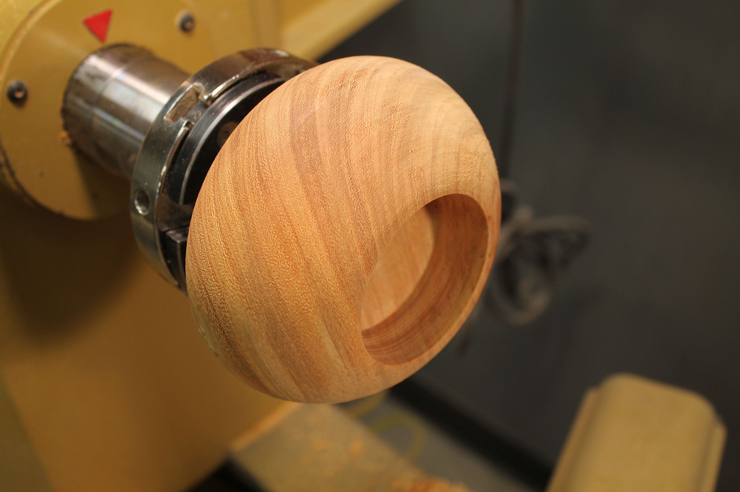 Tea Light Candle Holder on a Wood Lathe 10 Steps (with Pictures