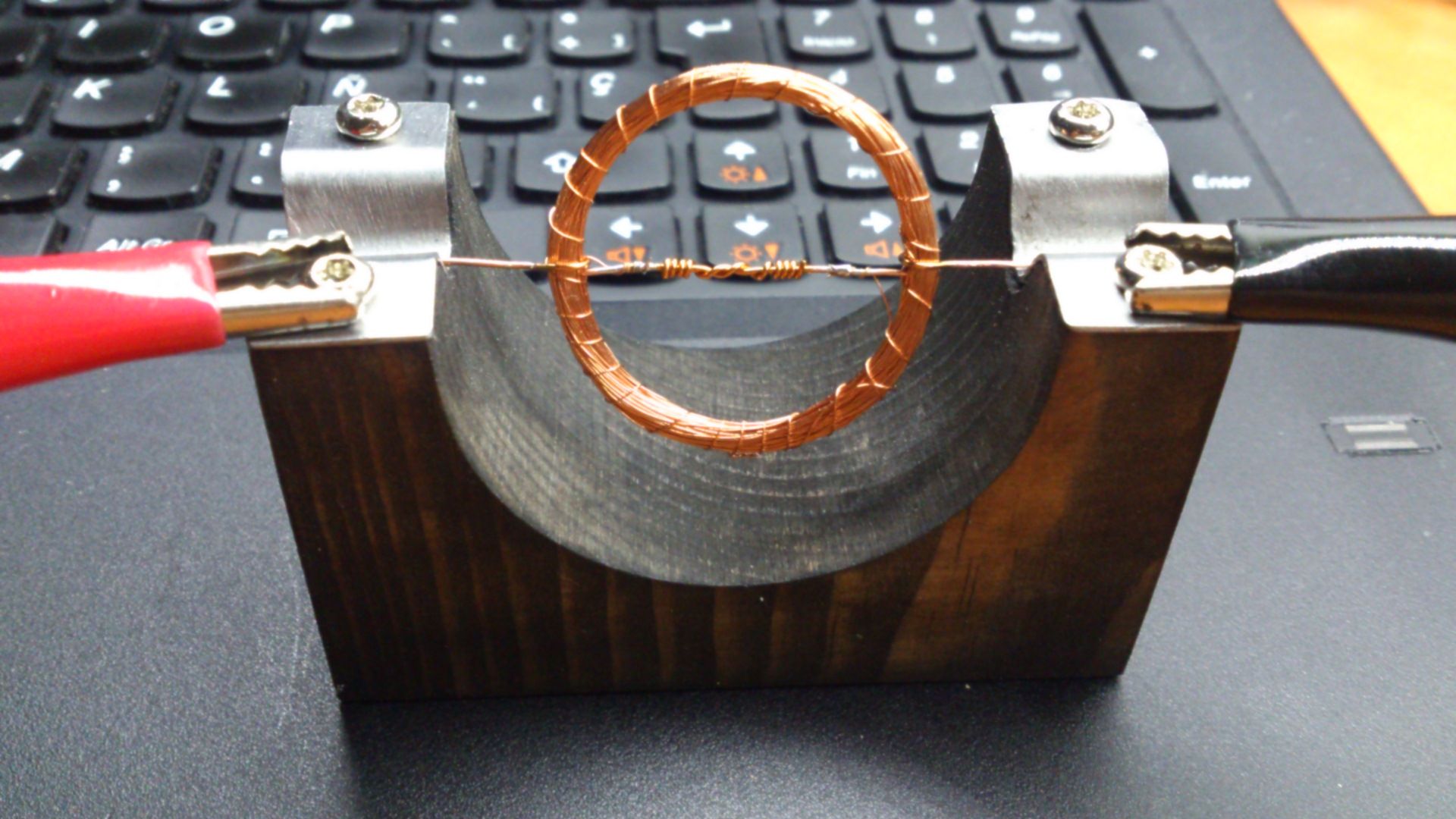 Make a DC Motor. 13 Steps (with Pictures) Instructables