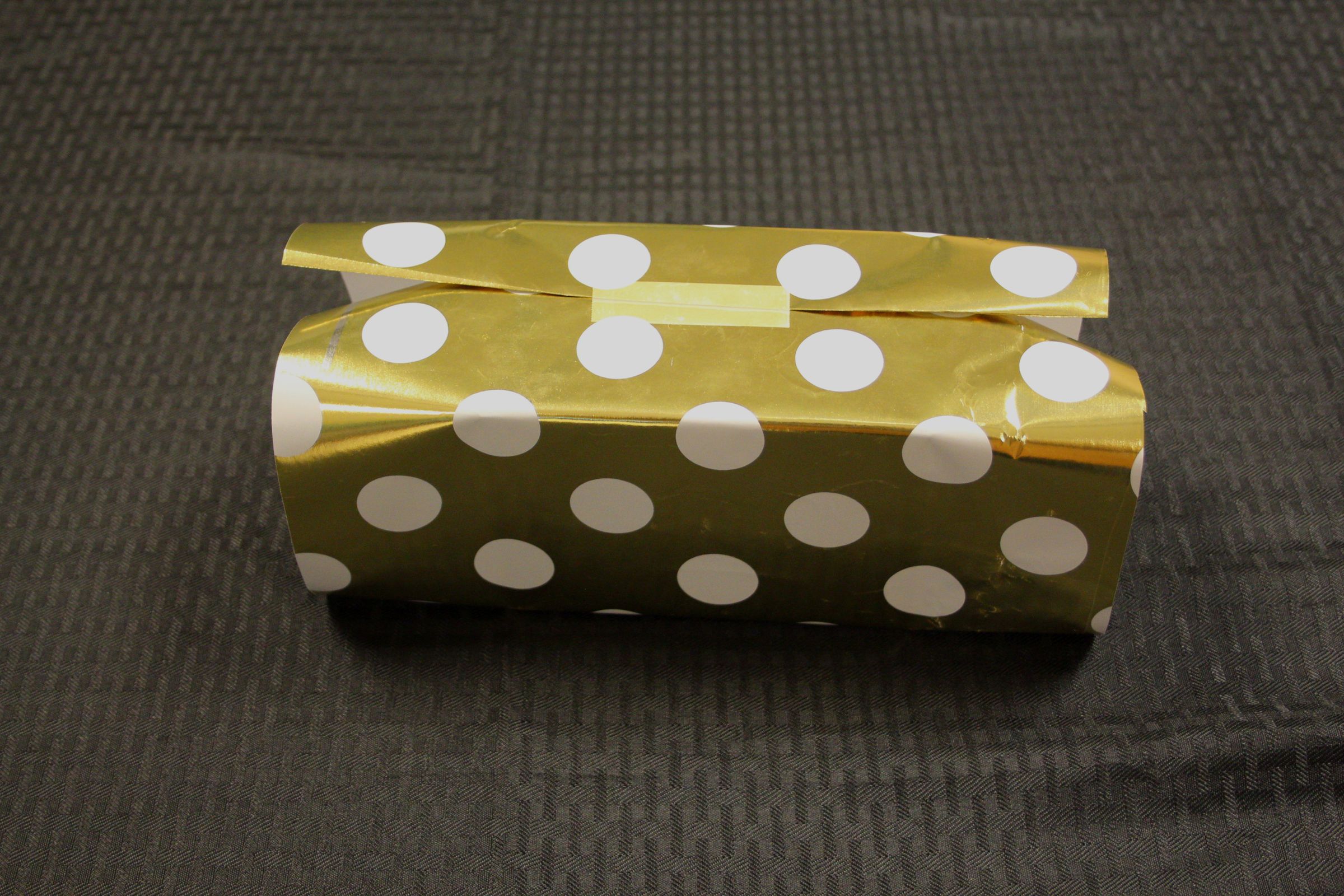 How to Wrap a Box Present 10 Steps (with Pictures) Instructables