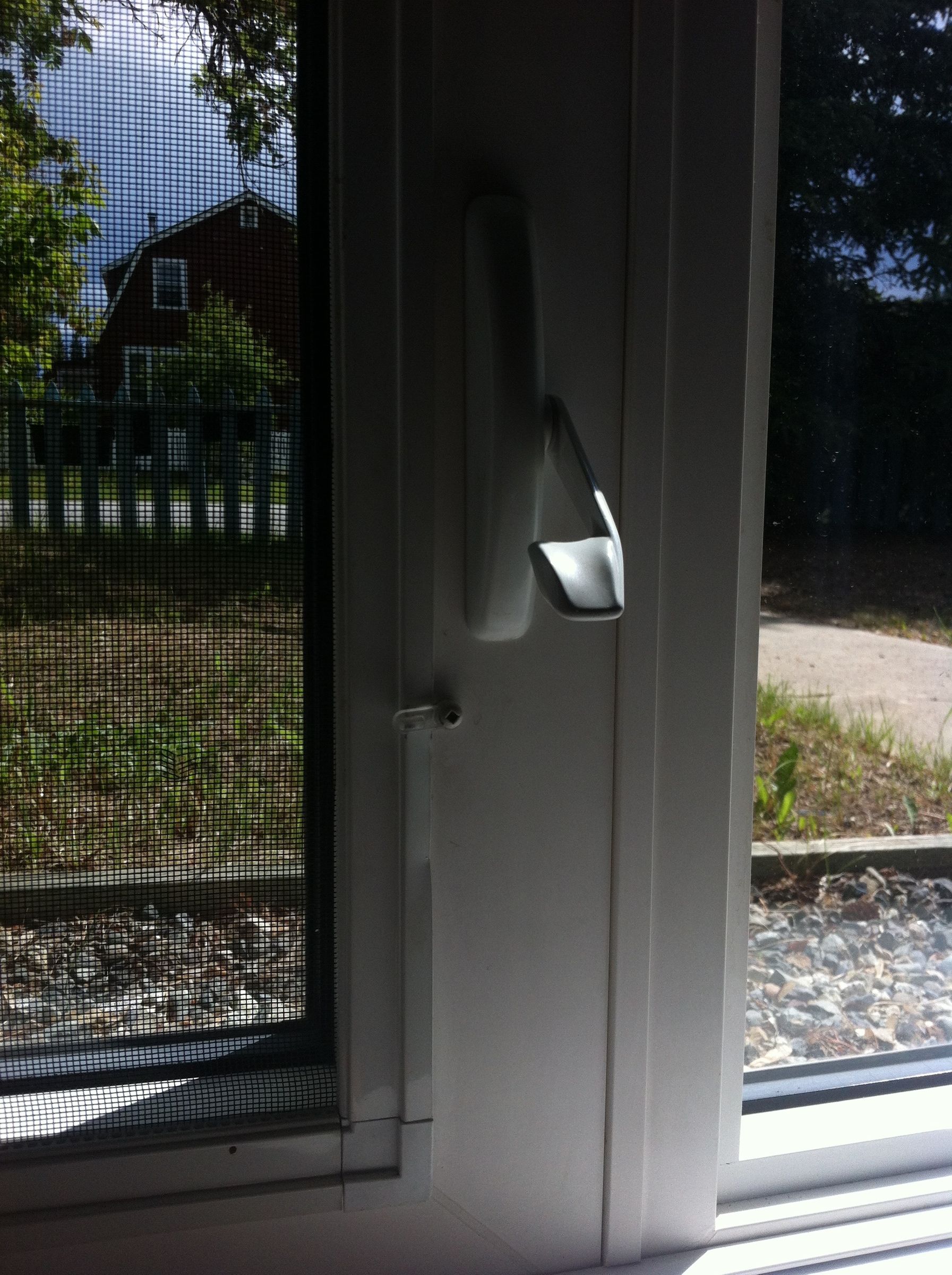 Window Opener / Latch Keeper Repair 4 Steps (with Pictures