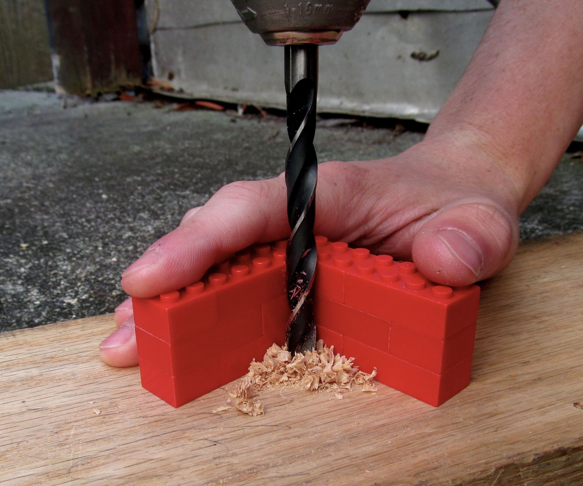 How to Drill Straight Holes With a Hand Drill (Using Lego) 3 Steps