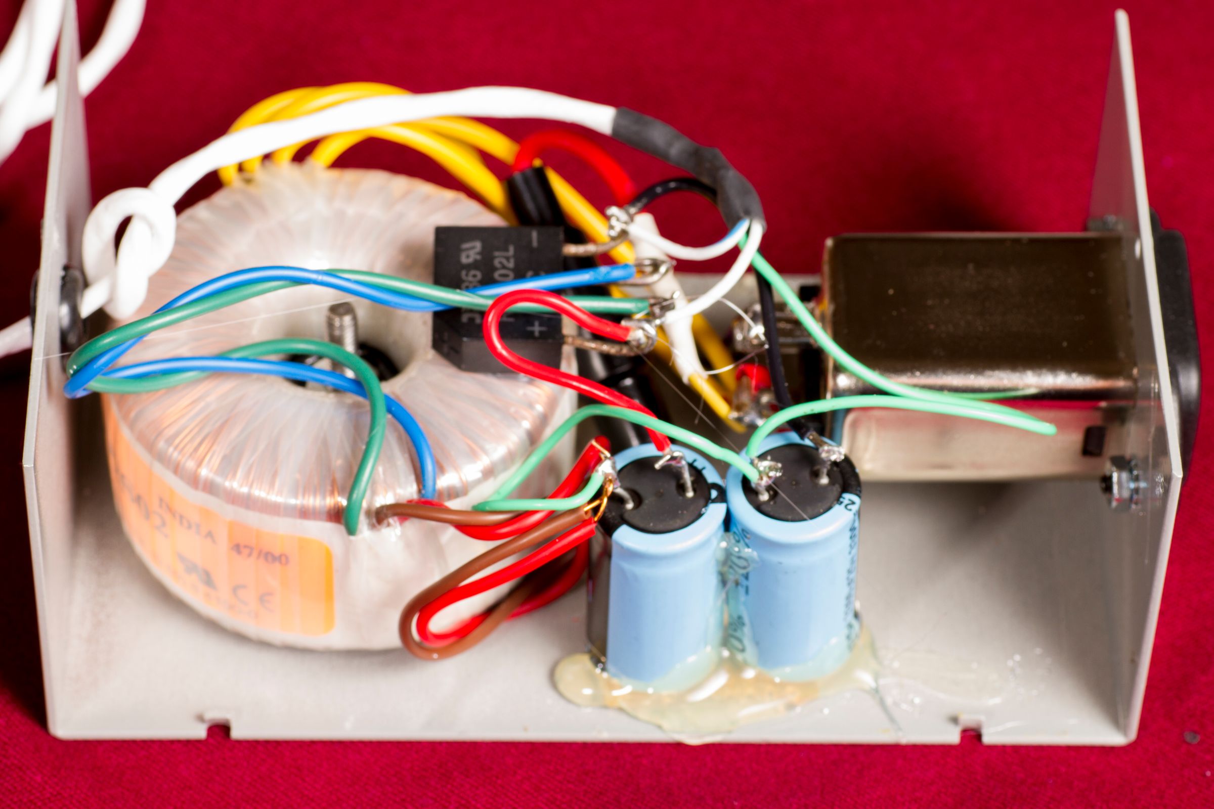 Build the FourChannel SSM2019 Phantom Powered Mic Preamp 9 Steps