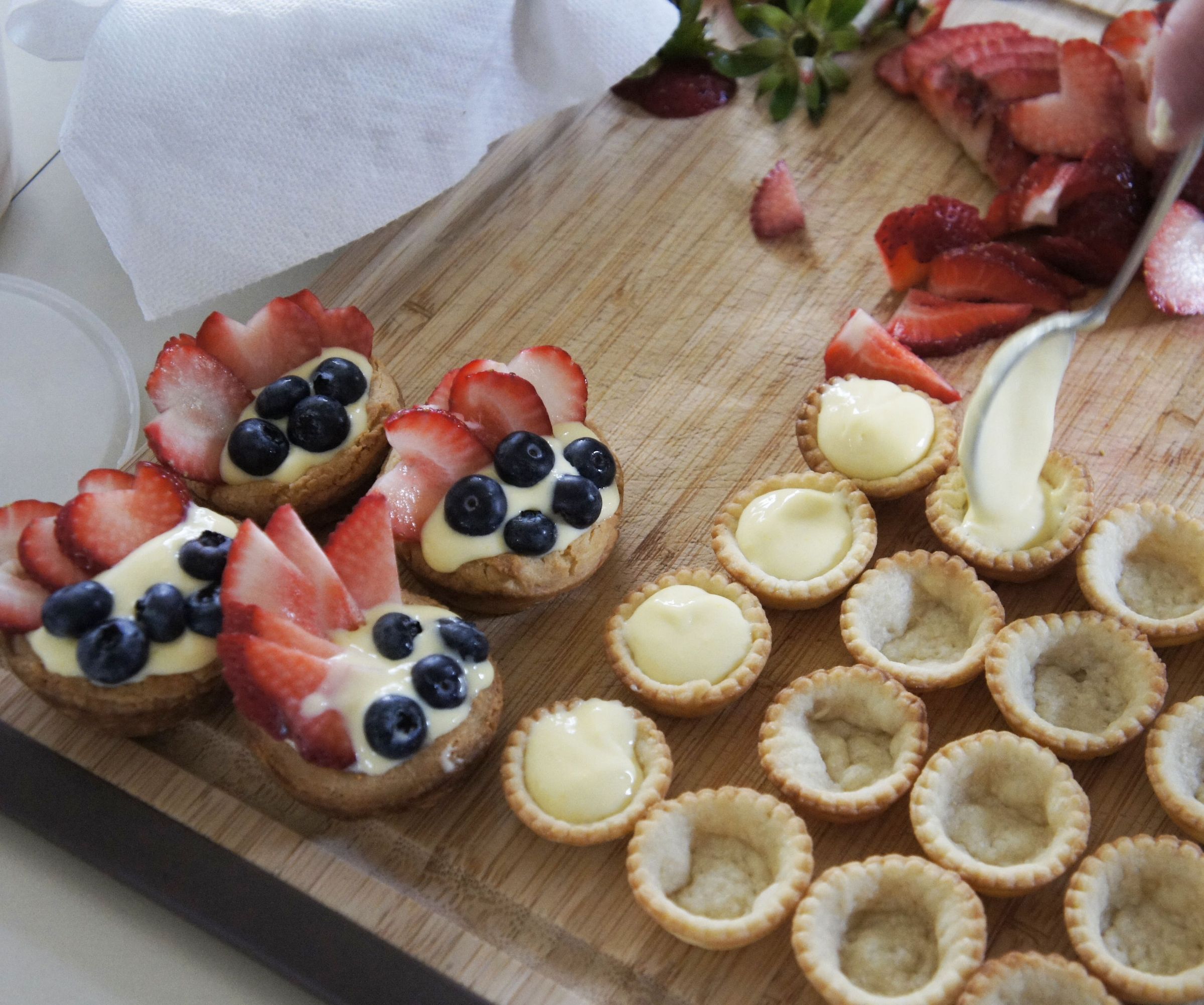 DIY guide for Mini Fresh Fruit Tarts with step-by-step instructions