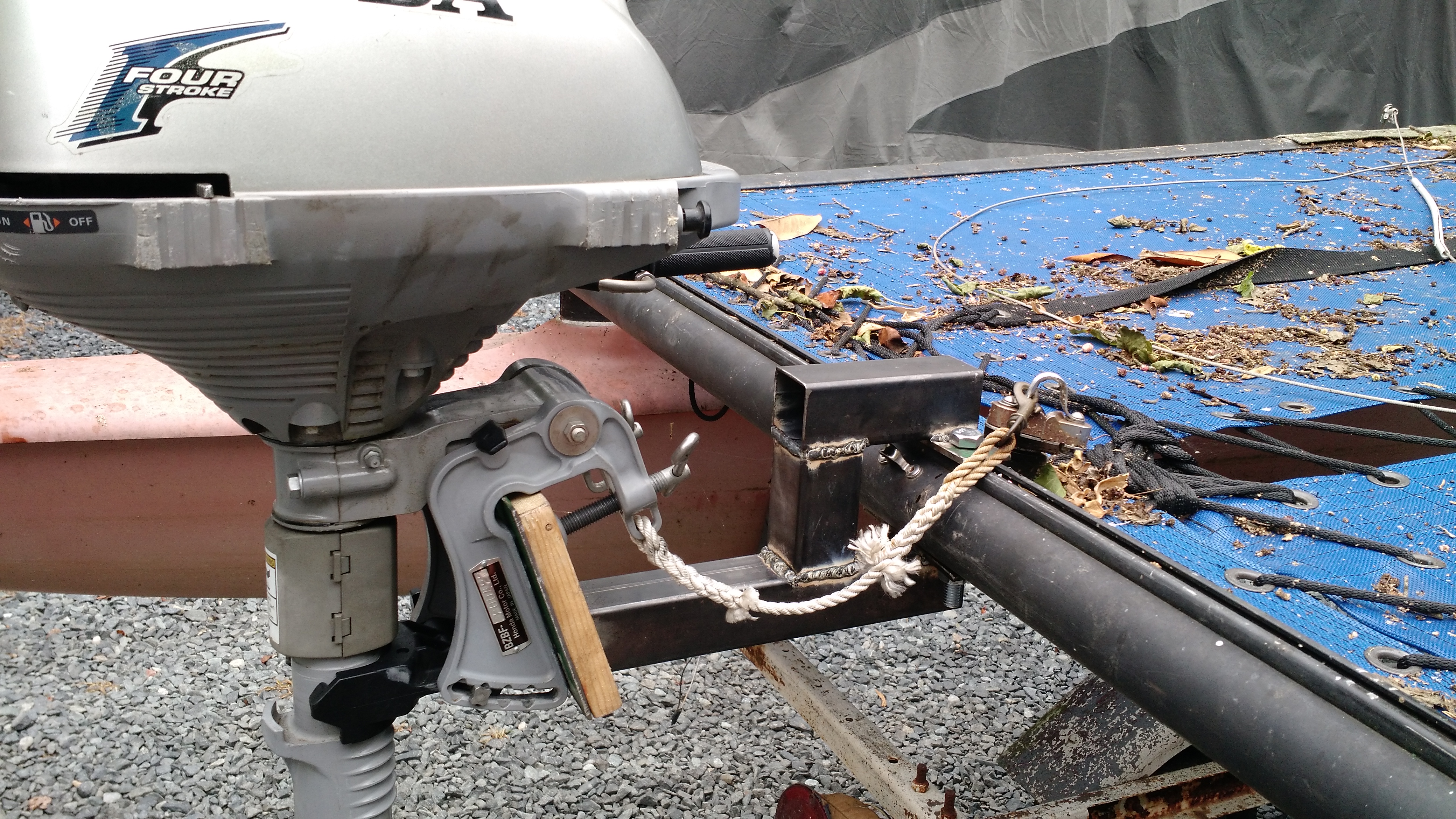 Convert a Hobie Cat From Sail to Power (Cheap Pontoon Boat) 5 Steps