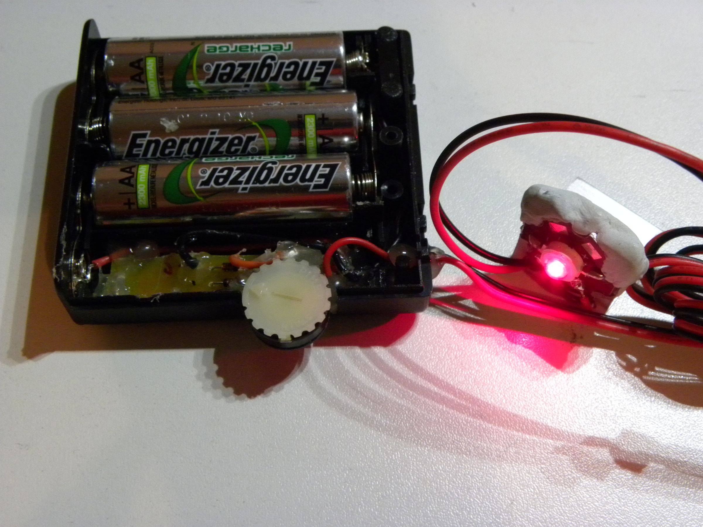 DIY guide for 3W LED Hat Lamp Update (PWM Dimmer Circuit) with step-by-step instructions