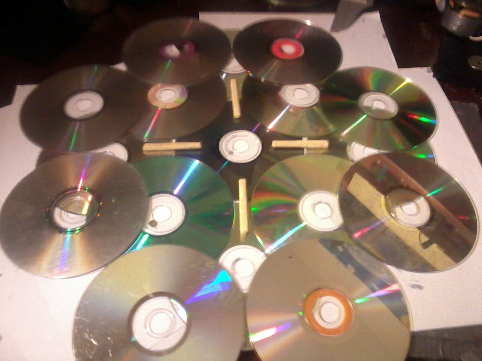 Make Your Own CD Wall Clock 6 Steps (with Pictures) Instructables