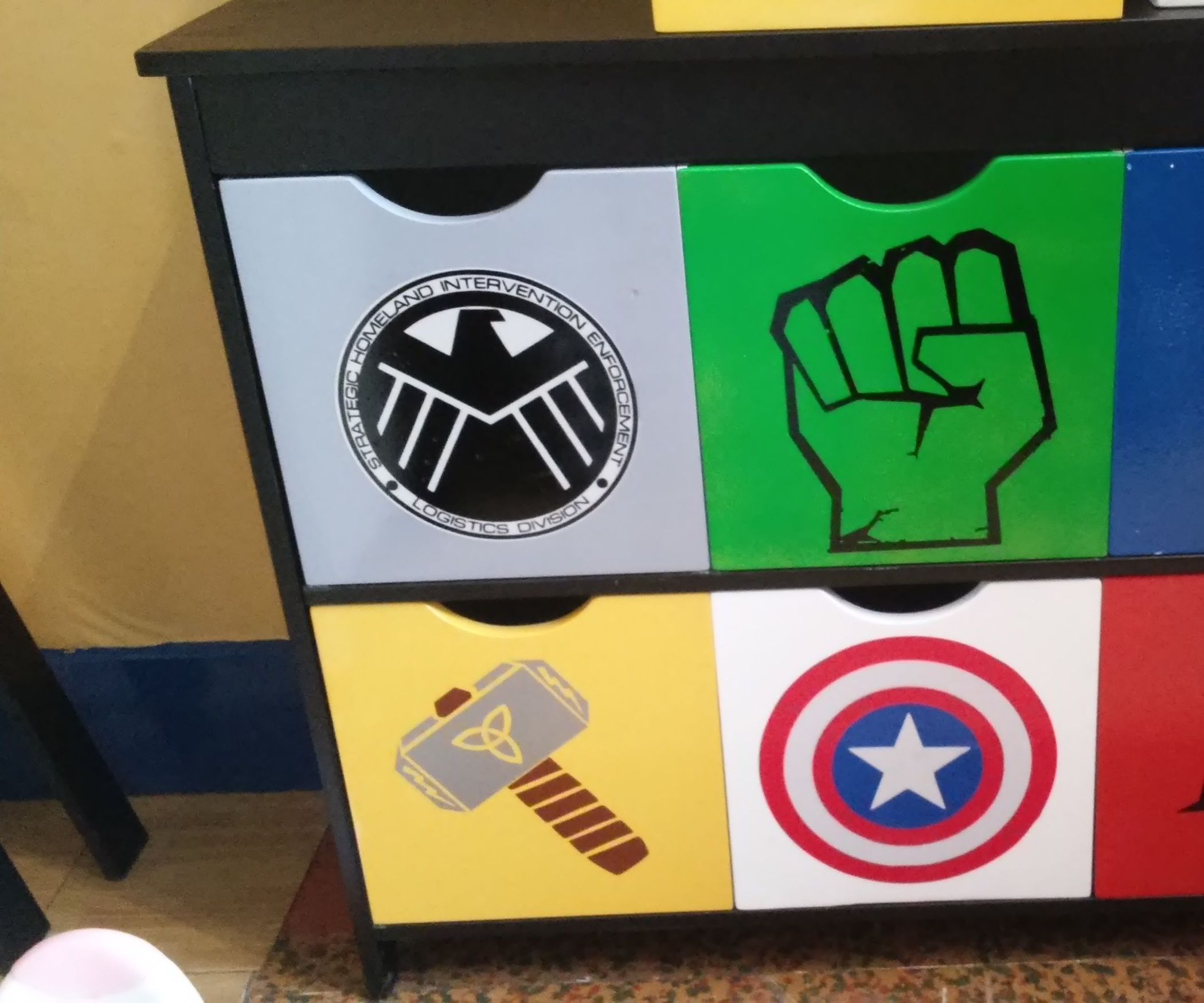 Avengers Toy Storage 5 Steps Instructables