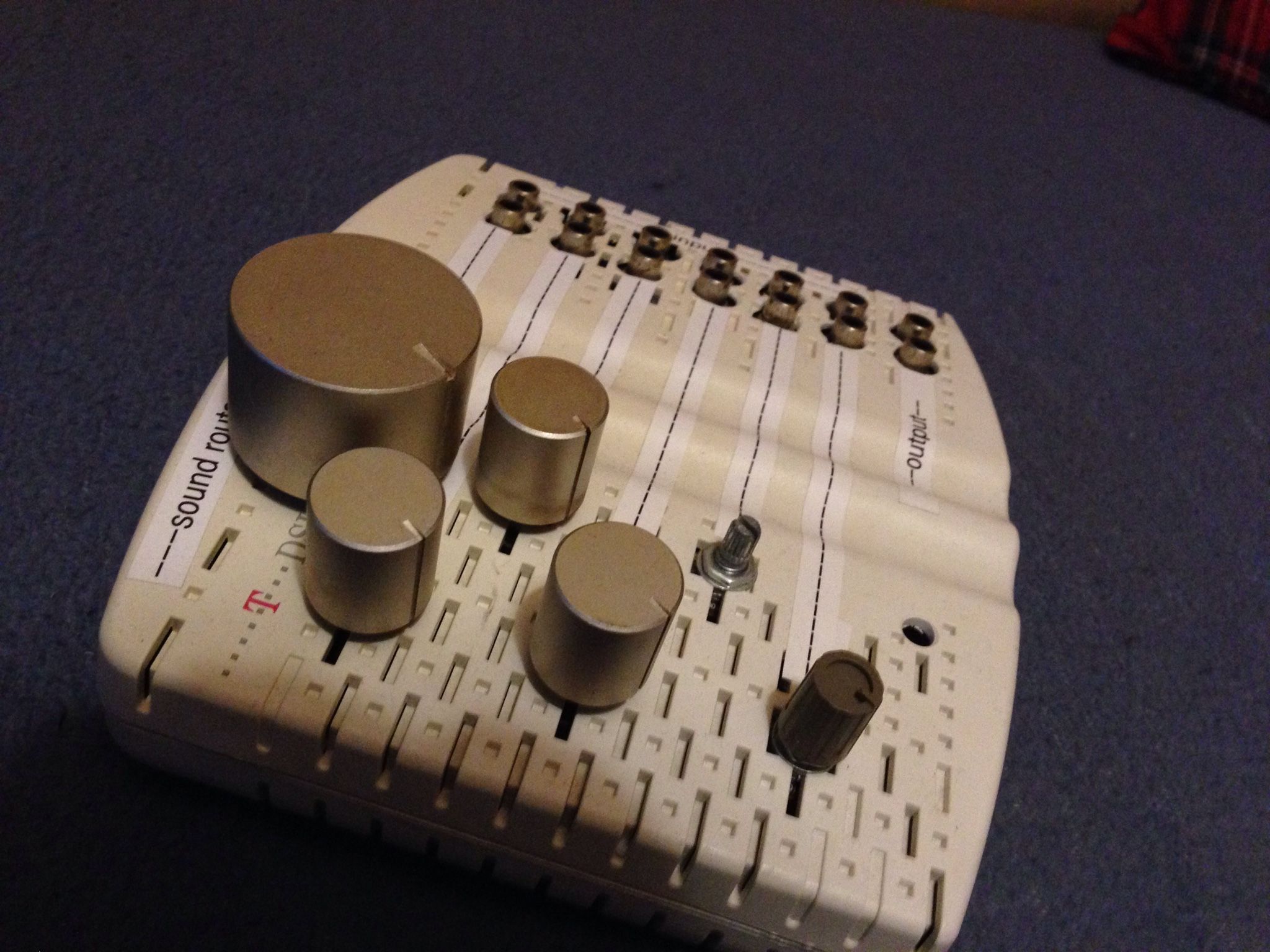 Passive Audio Mixer W/ Channel Volume Control : 6 Steps - Instructables