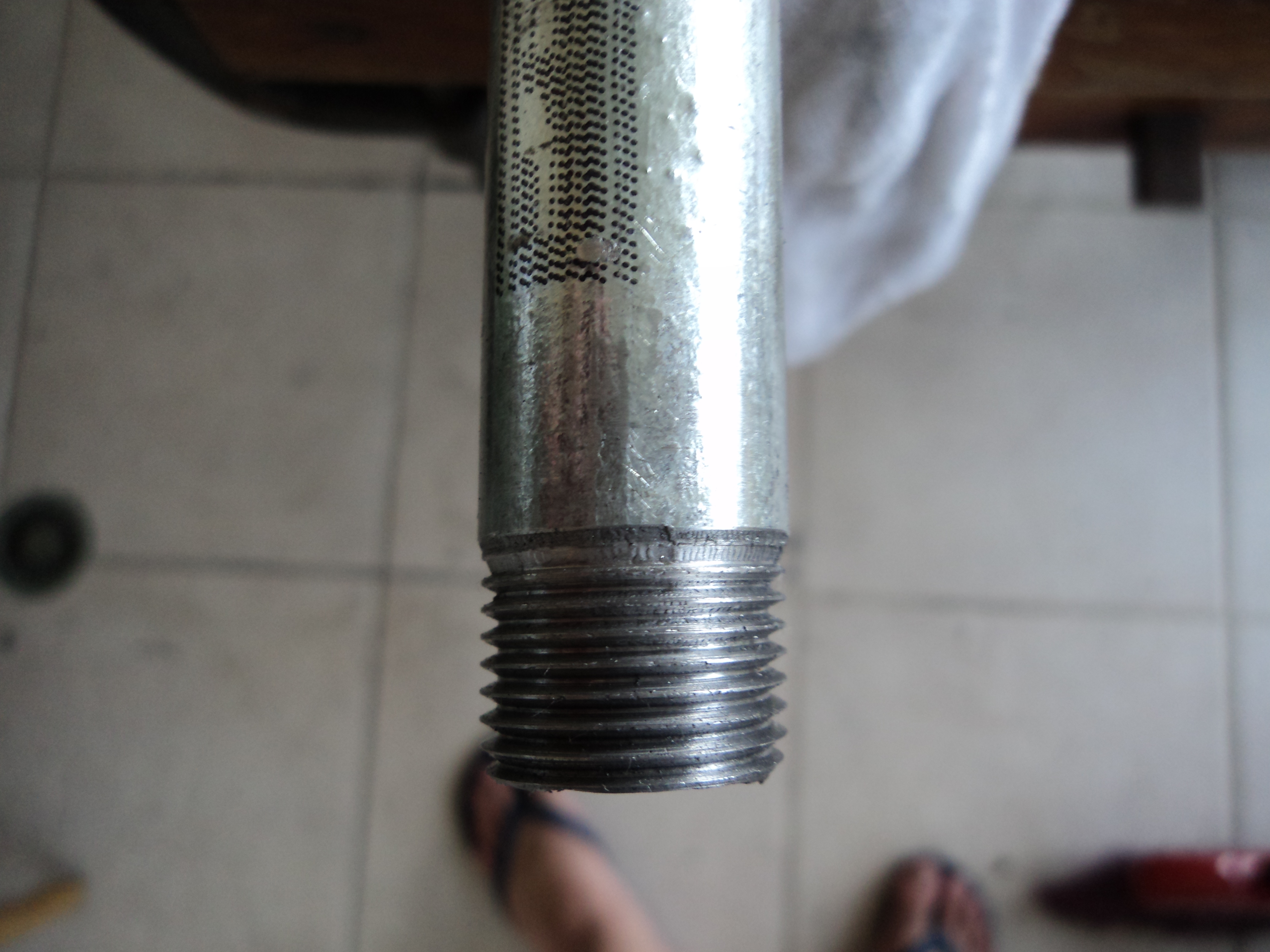 threading galvanized pipe
