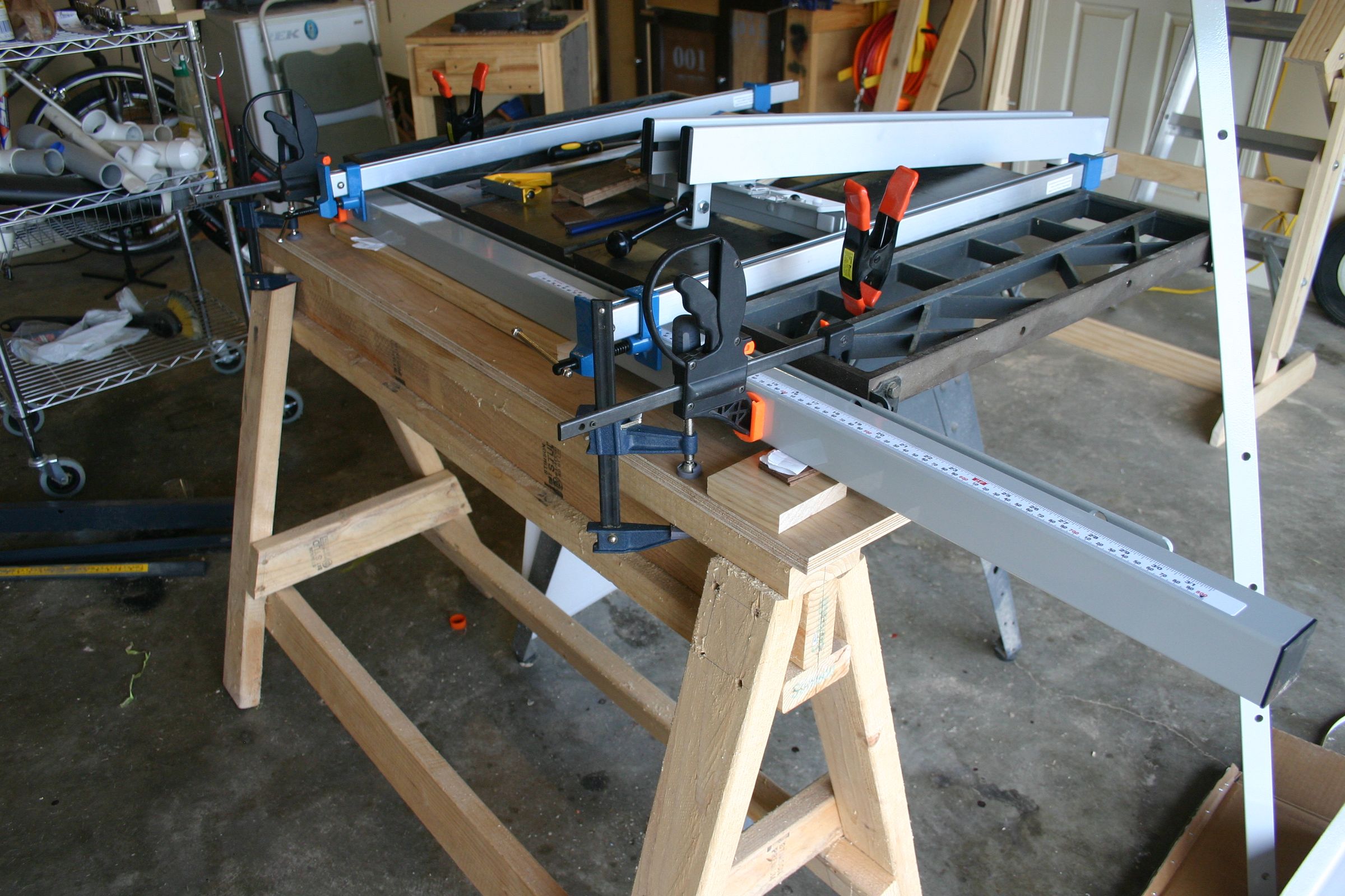 Retrofitting a Delta T2 Fence to a Craftsman Table Saw 7 Steps
