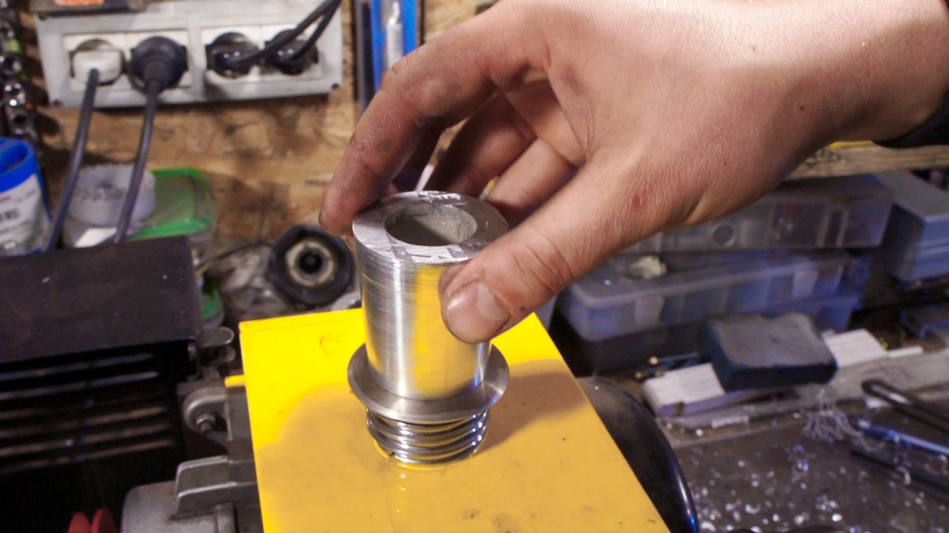 What Is a Mini Metal Lathe and How to Use It for Metalworking 4 Steps
