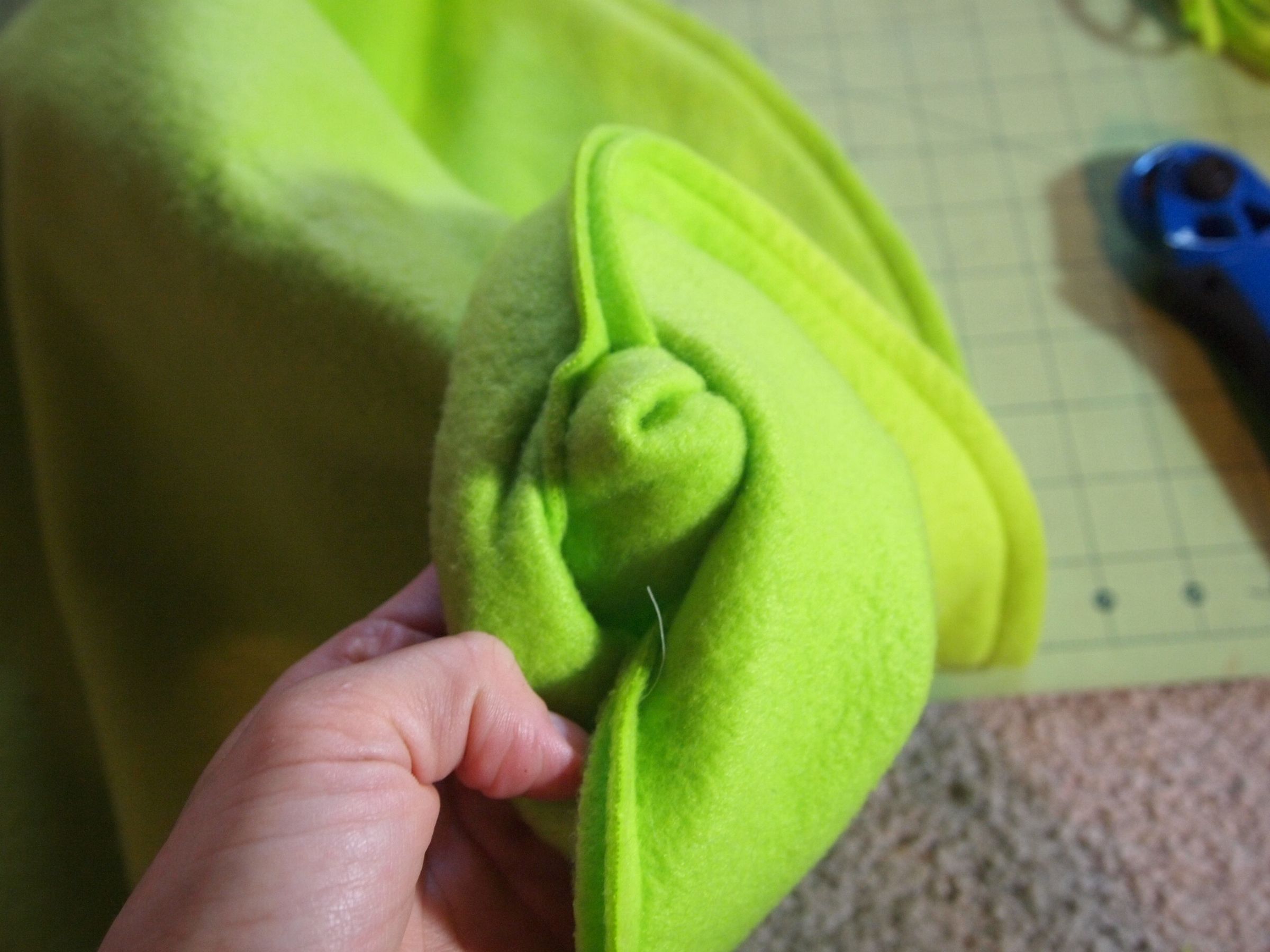 How to Sew a Round Cat Bed & Bolster Pillow 6 Steps (with Pictures
