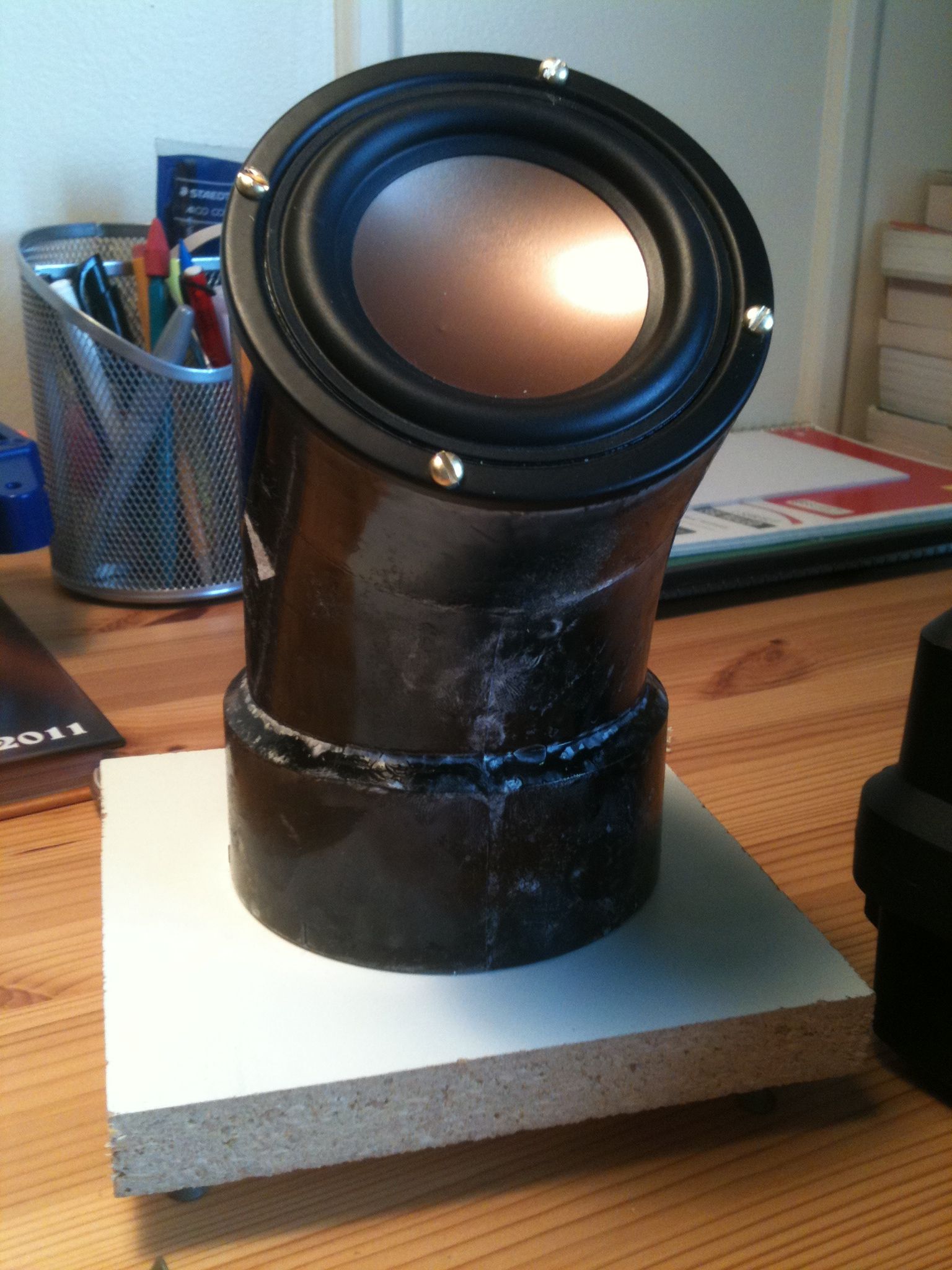 PVC Pipe Desk Speakers With Bass Port 