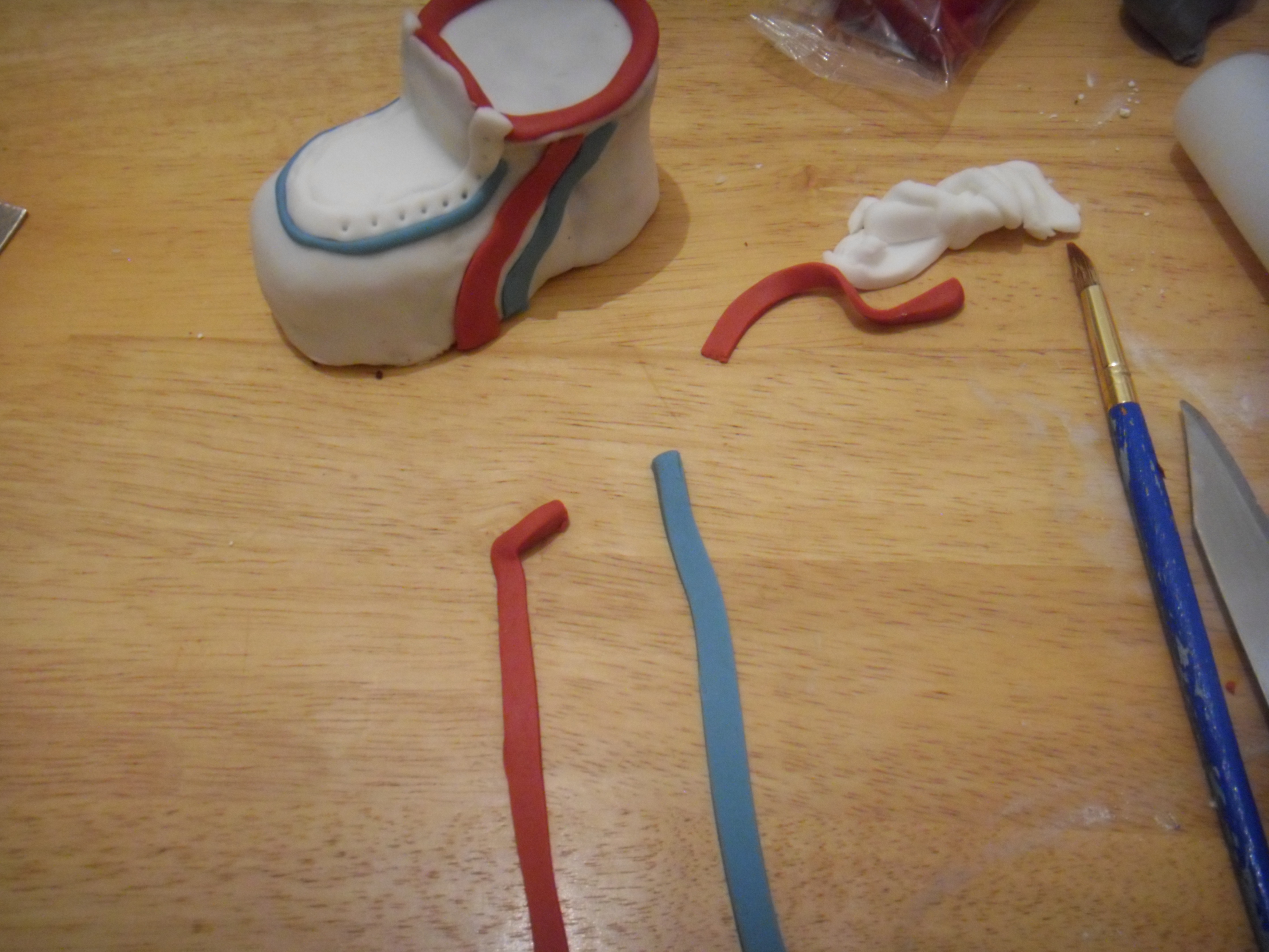 Roller Skate Minicake Tutorial 5 Steps Instructables