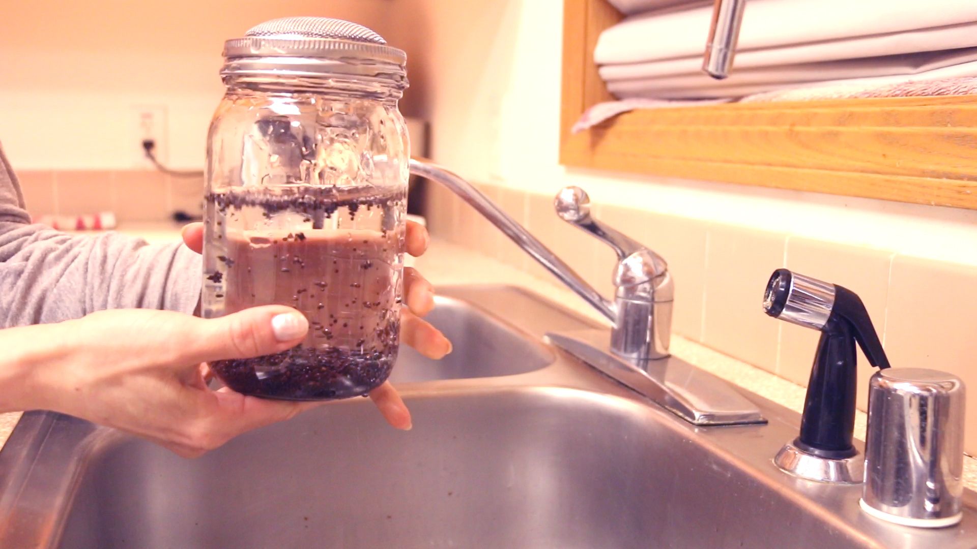 How to Grow Broccoli Sprouts in a Jar 6 Steps (with Pictures