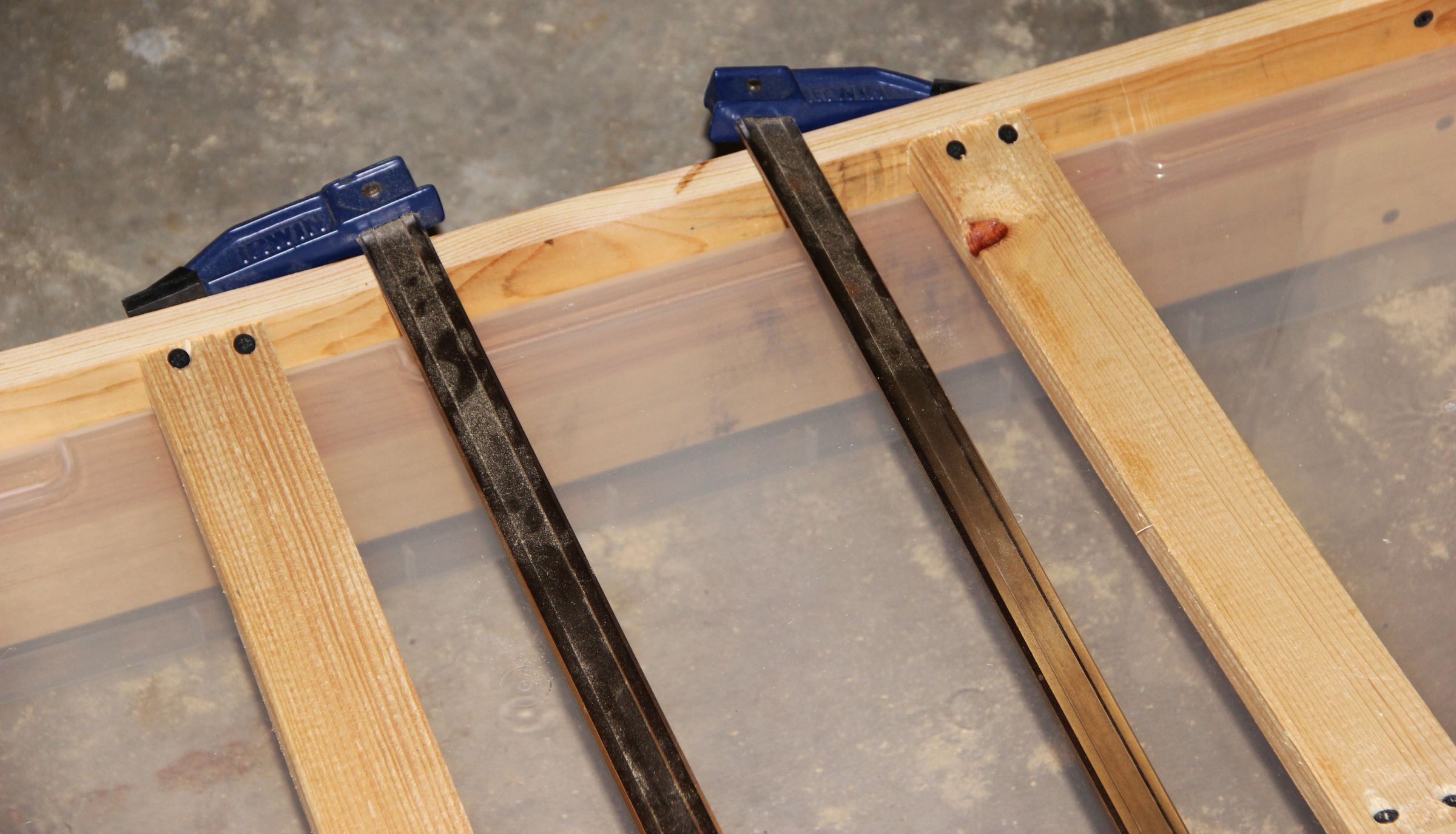 DIY Wooden Frame Water Table : 6 Steps (with Pictures) - Instructables