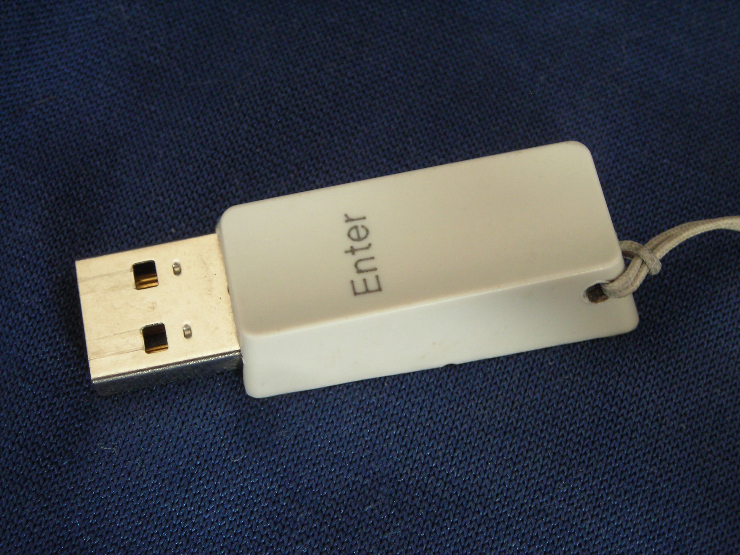 Custom USB Drive - Project: Enter the USB : 4 Steps - Instructables