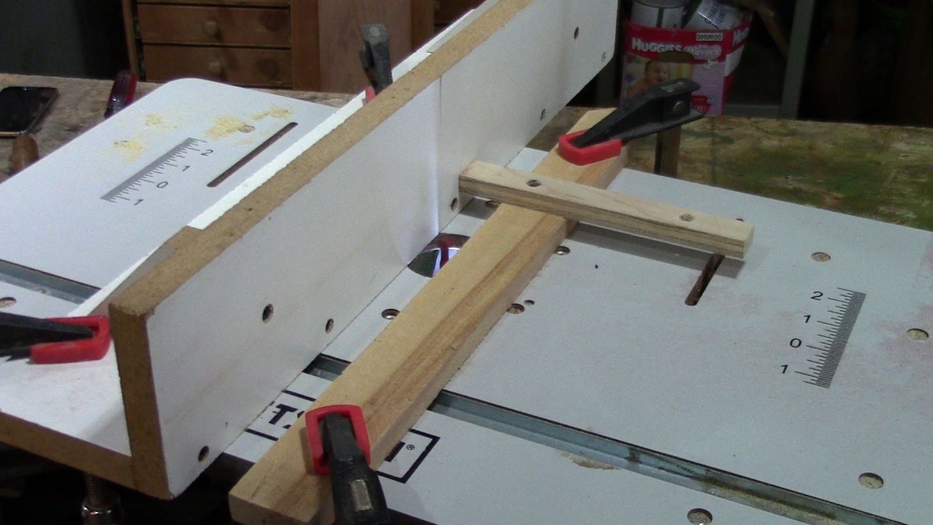 Simple Wooden Key Holder // How to Make 9 Steps (with Pictures