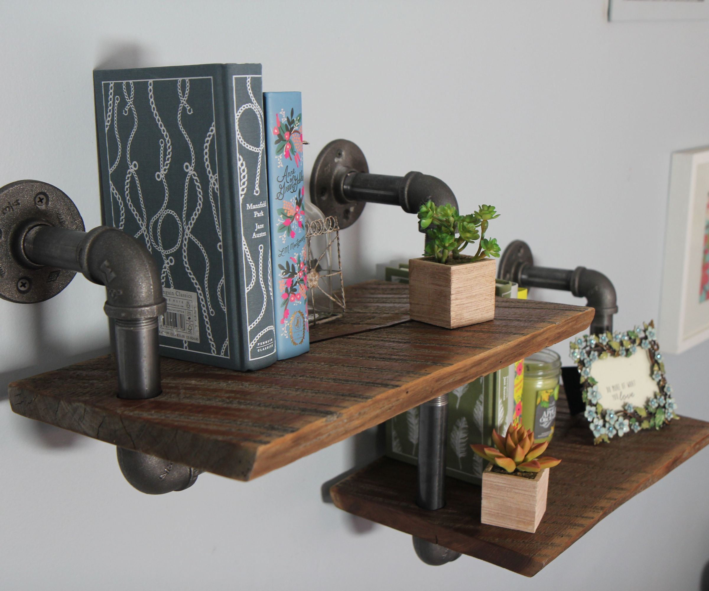 DIY INDUSTRIAL PIPE SHELF