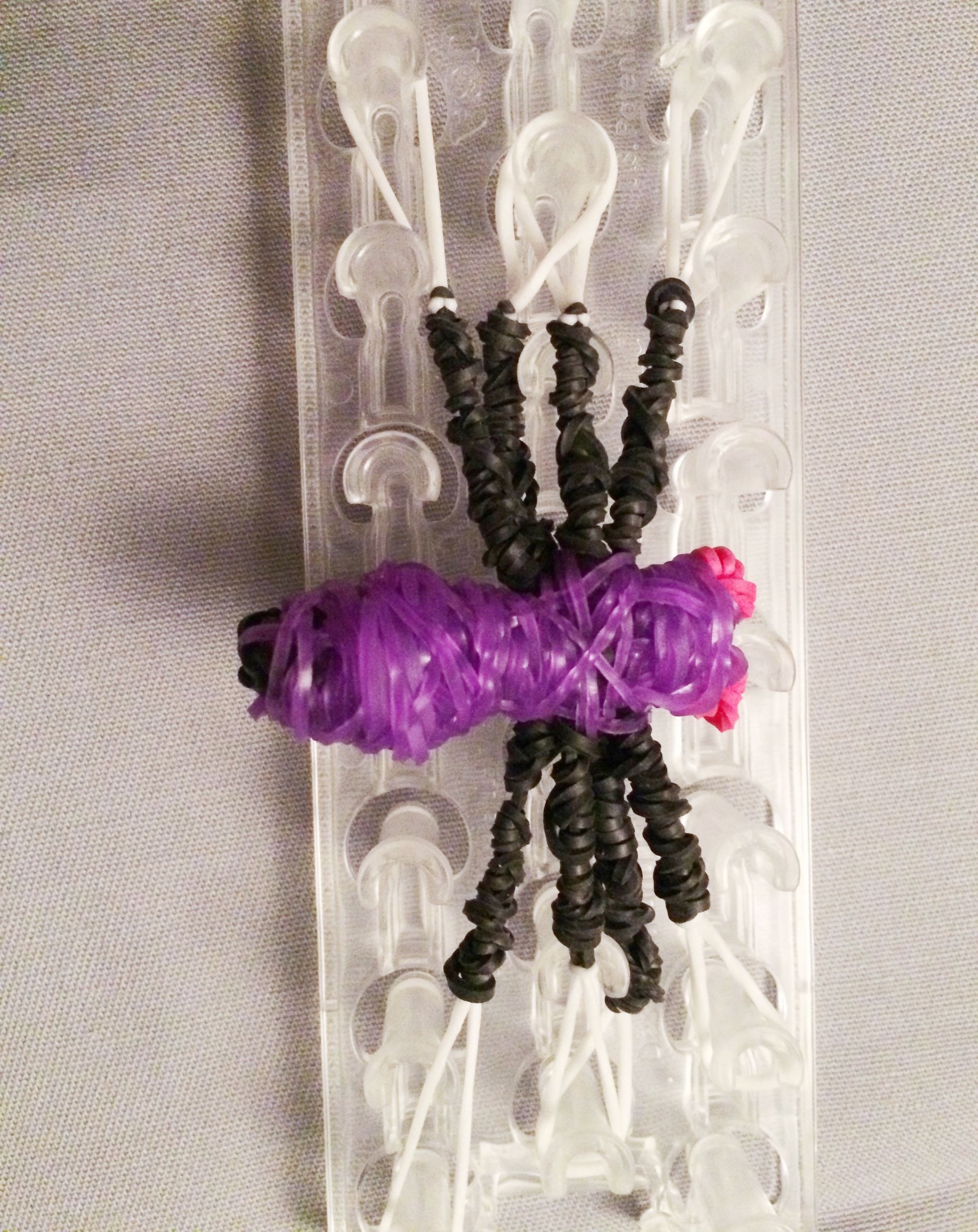 Spider Rubber Band Bracelet No Rainbow Loom Needed 6 Steps (with