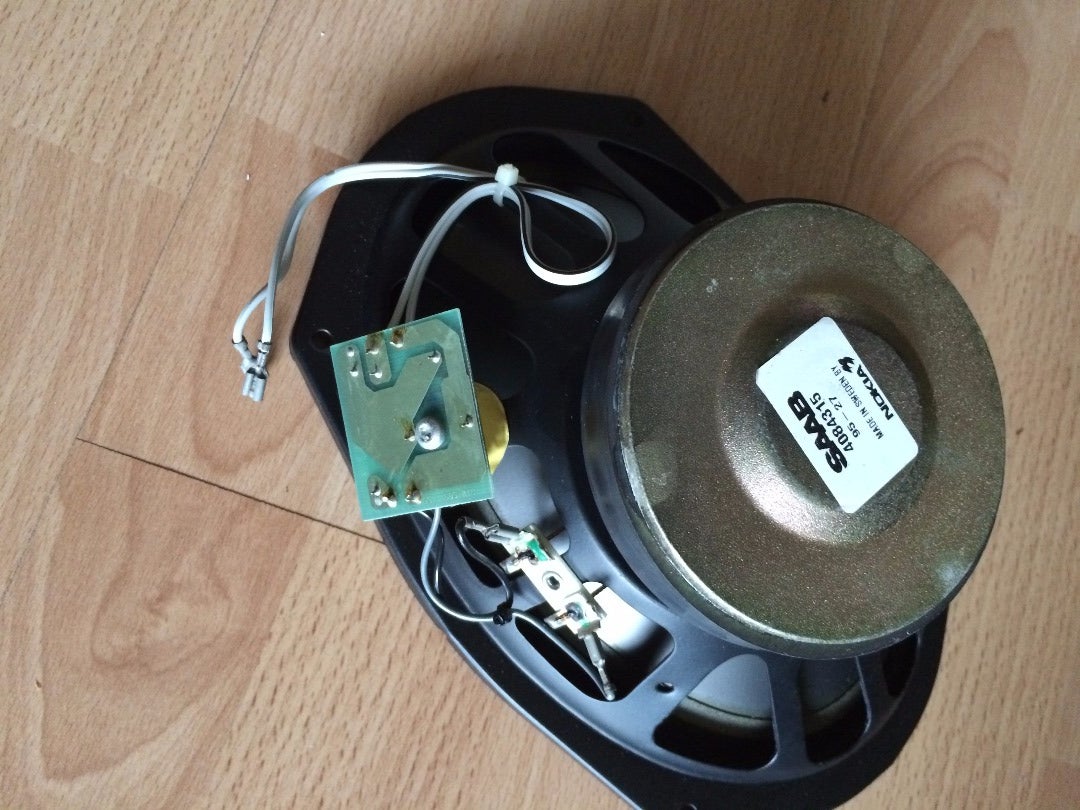 How to Build Car Bass Speakers in Home Stereo Speakerboxes 8 Steps