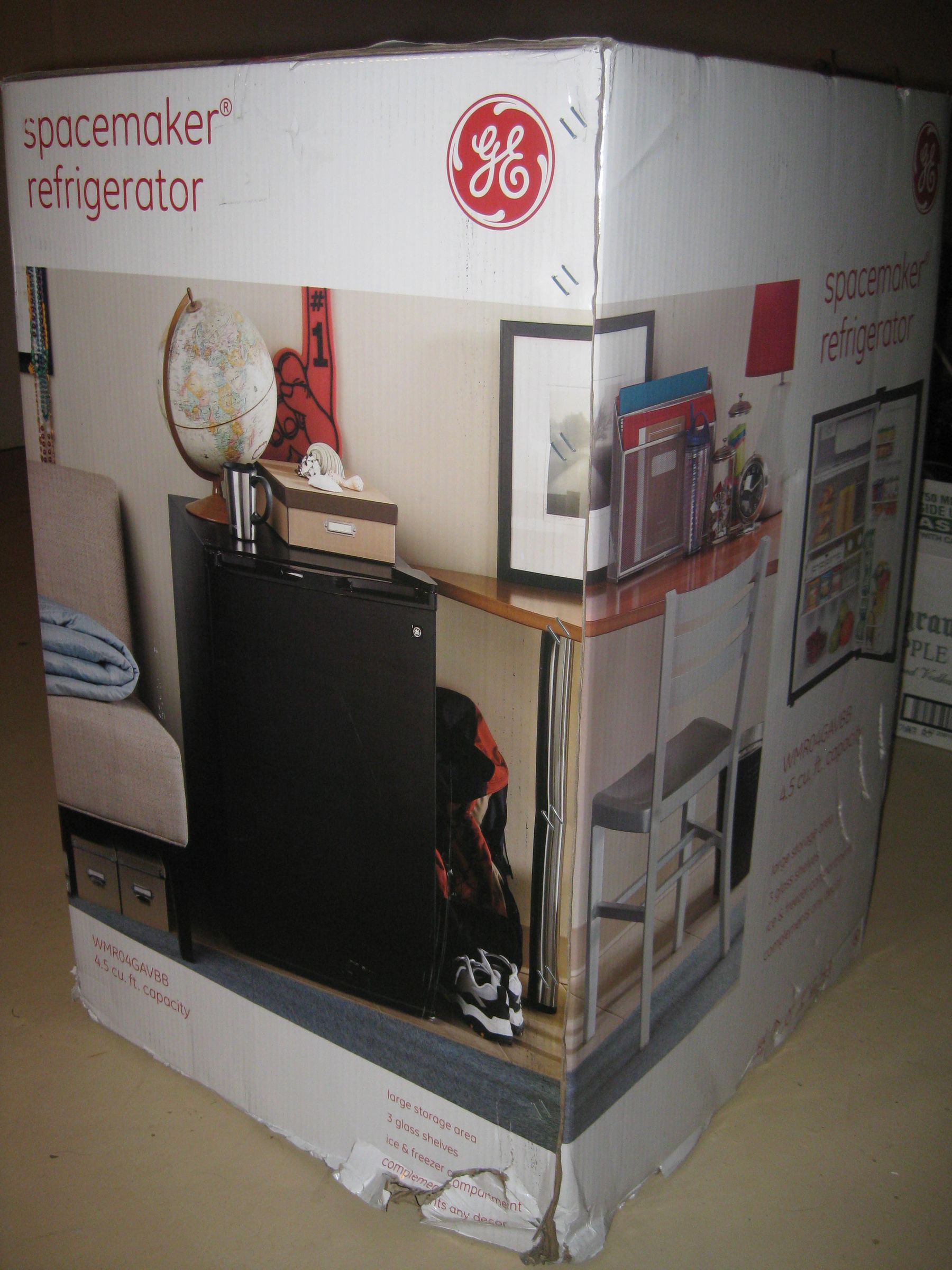 Kegerator GE WMR04GAVBB 4.5 Cu. Ft. Compact Fridge 20 Steps