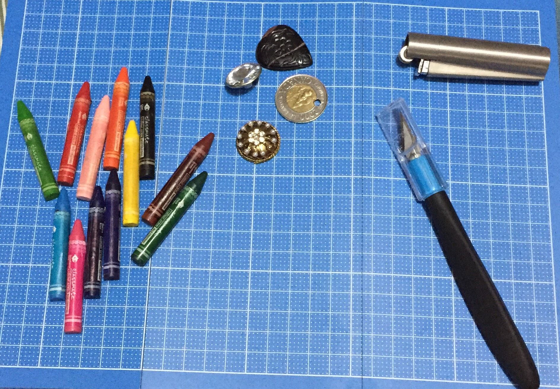 Diy Wax Seal With Crayon / How To Make Bottling Sealing Or Stamp Wax Glue sticks for glue guns