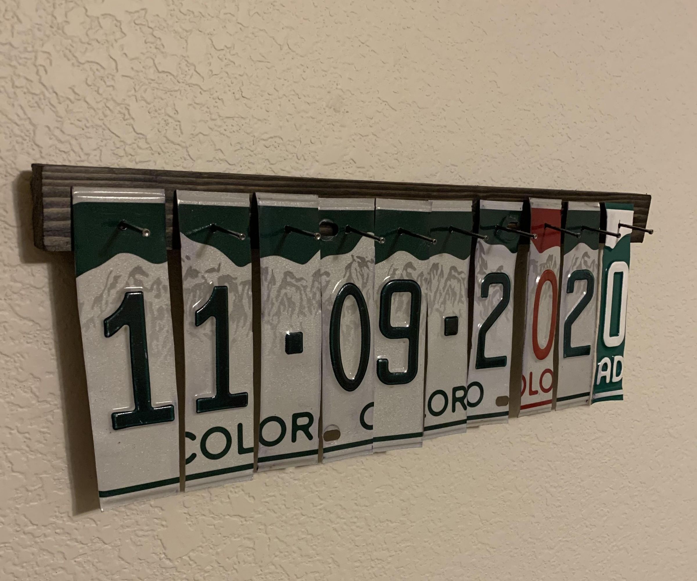 diy license plate calendar DIY Project DIY Project Image