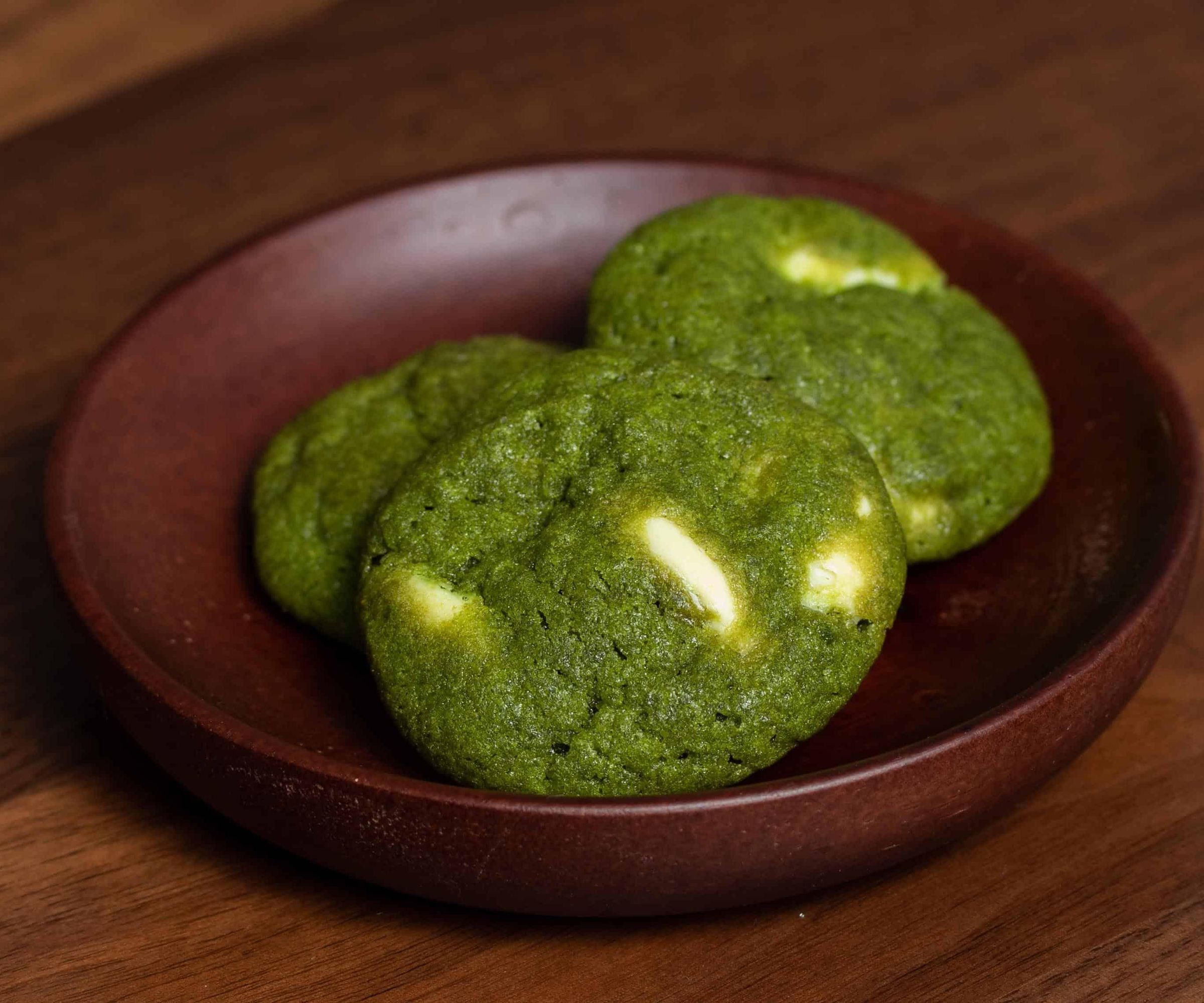 DIY guide for Easy matcha green tea cookies with white chocolate chips with step-by-step instructions