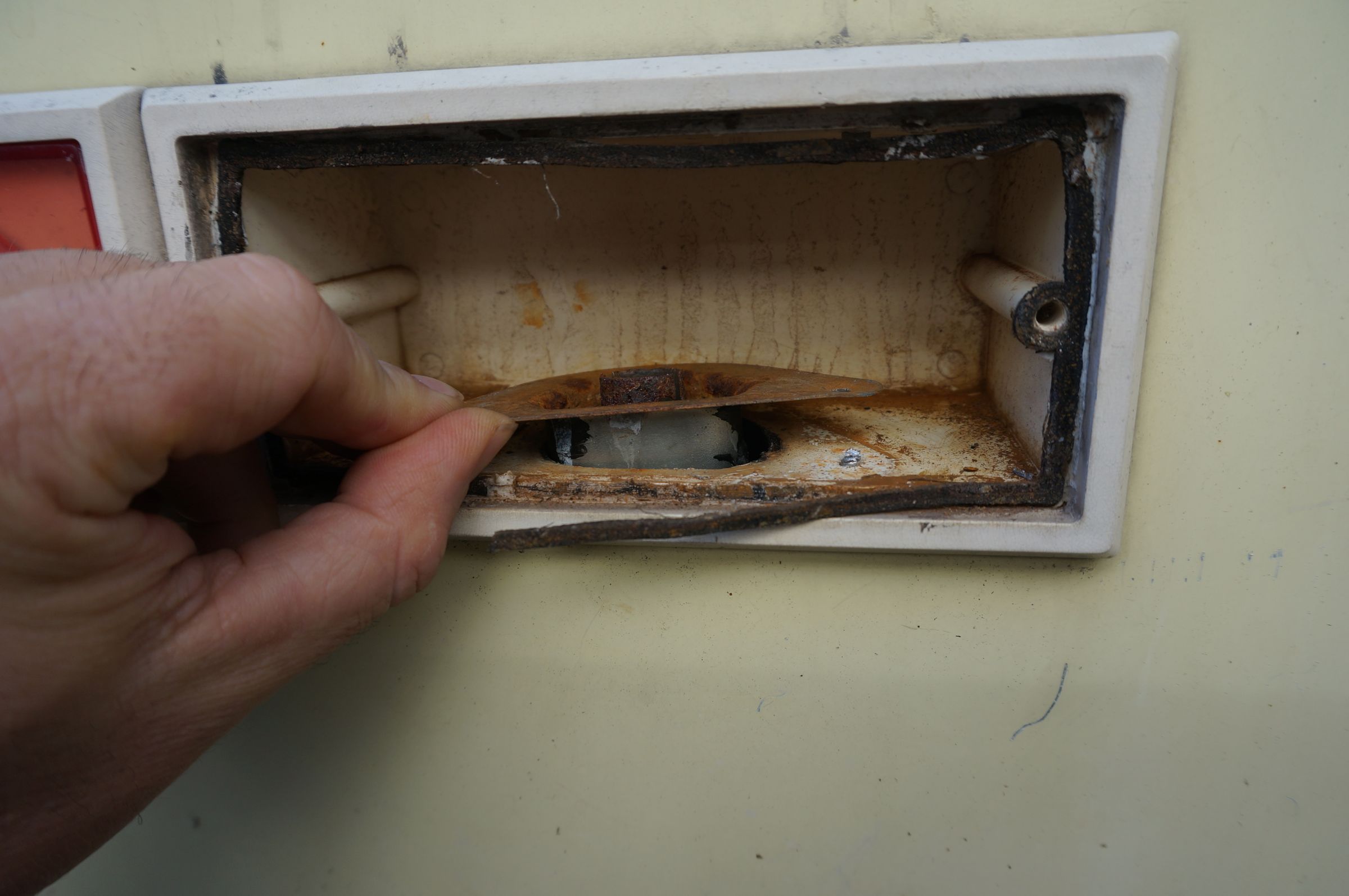 Popup Camper Tail Lights Rebuild 8 Steps Instructables