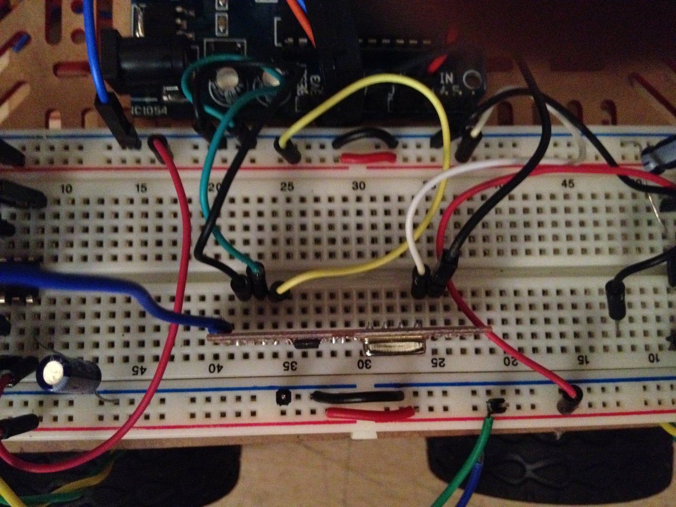 Wirelessly Control a Robot Using Arduino and RF Modules ! : 7 Steps ...