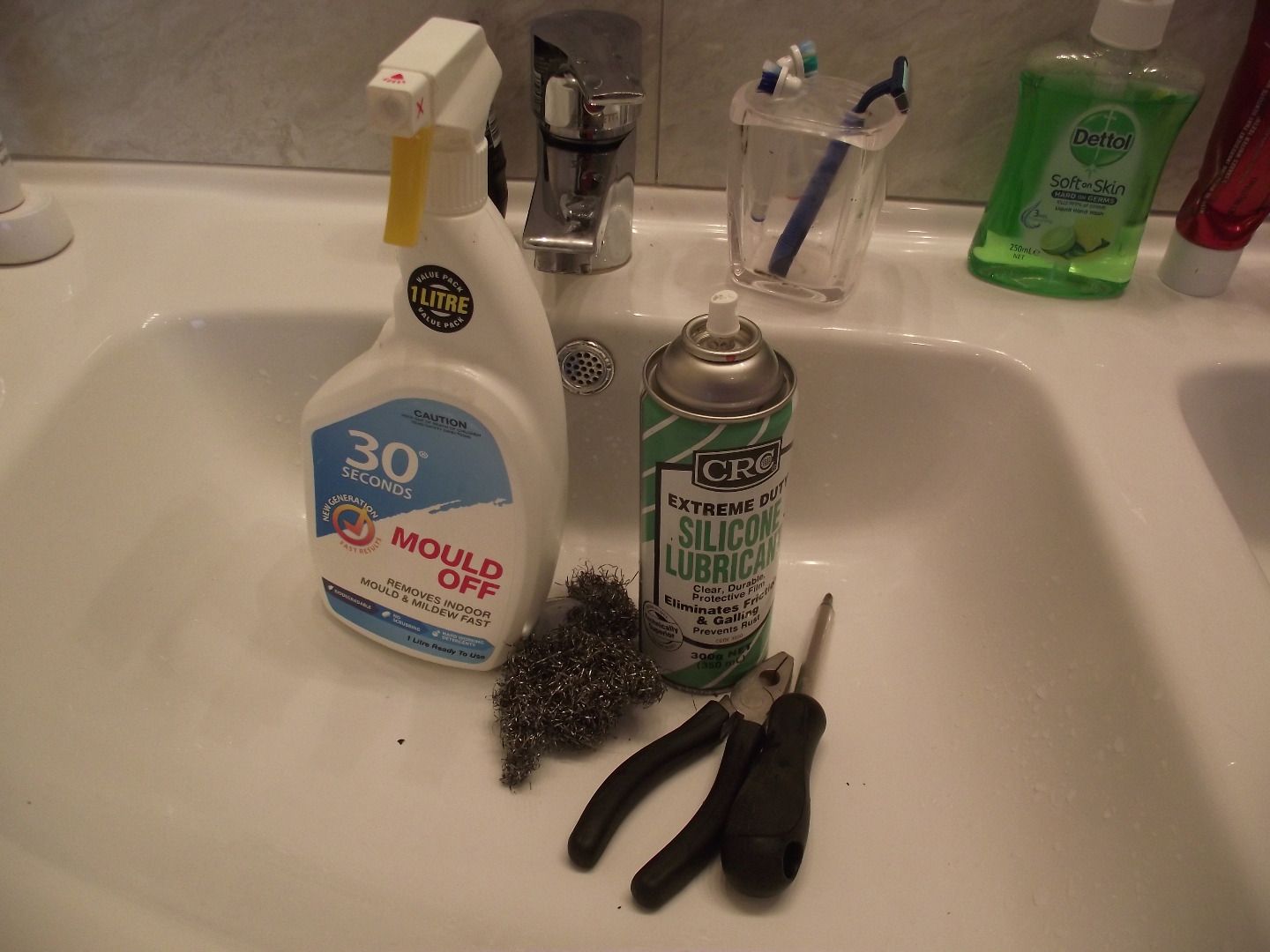 Fixing a "Push Button" Sink 5 Steps Instructables