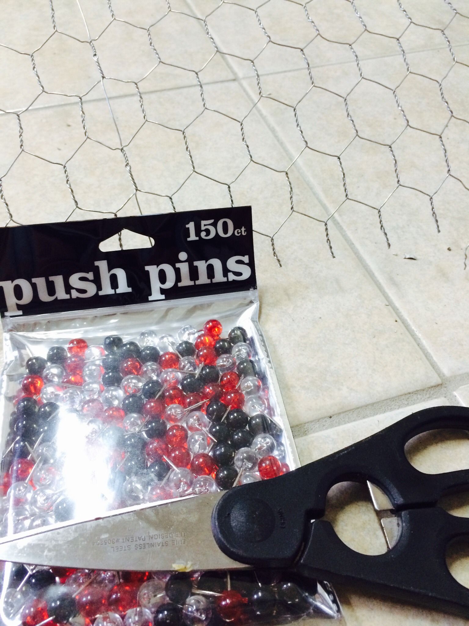 Chicken Wire an Old Window 4 Steps (with Pictures) Instructables