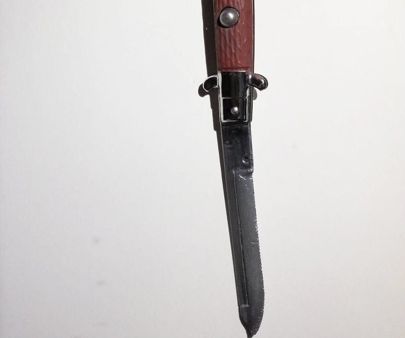 Switchblade [Prop] 4 Steps (with Pictures) Instructables