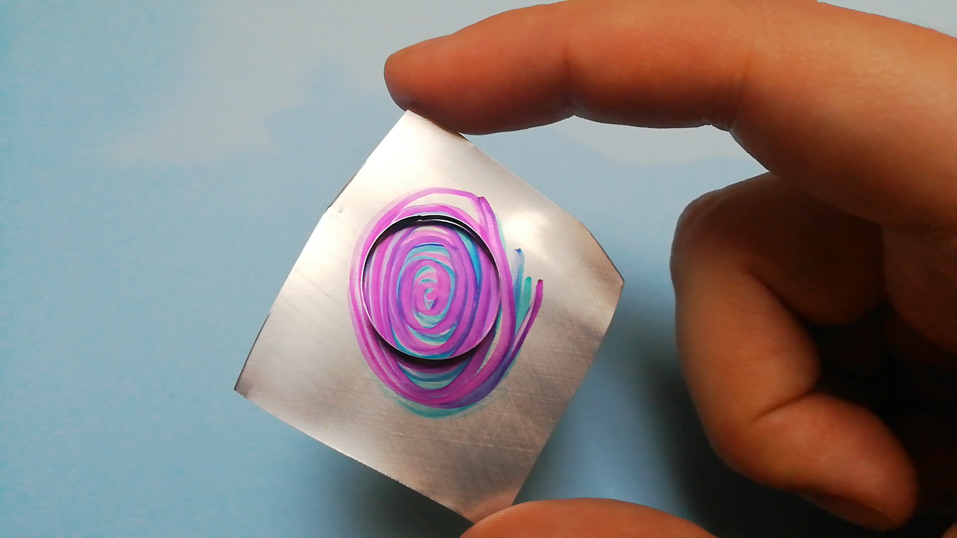 Hot Glue + Soda Cans = Gemstones! 10 Steps (with Pictures) Instructables