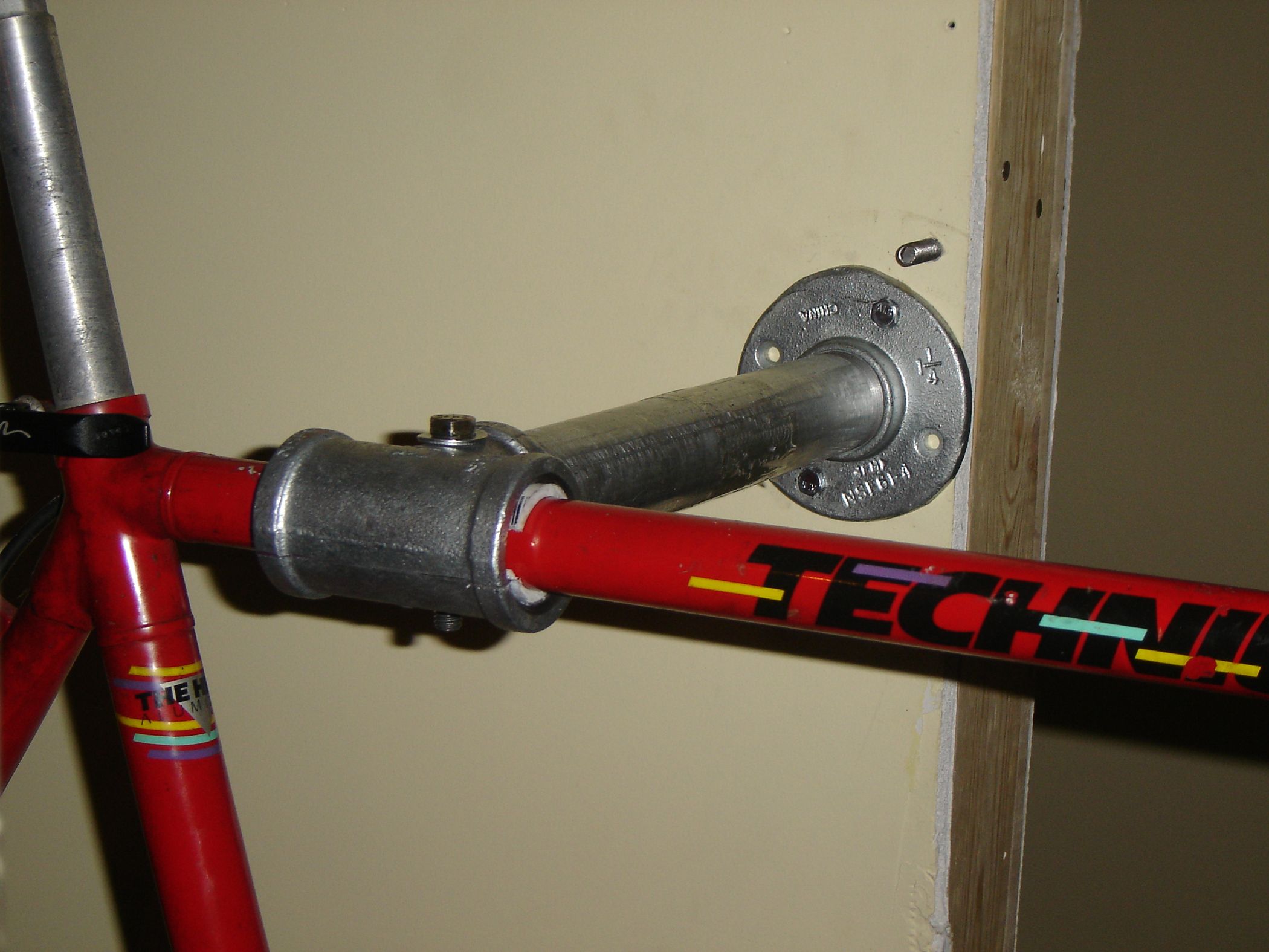 Hyper Strong Wall Mounted Bicycle Repair Stand 8 Steps (with Pictures) Instructables