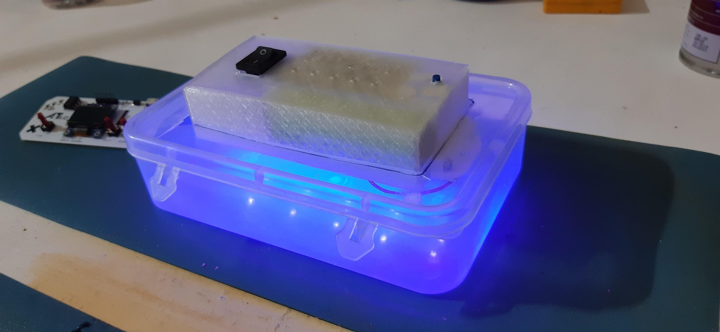 "UVC Box" a DIY UV Sterilizer 6 Steps (with Pictures) Instructables