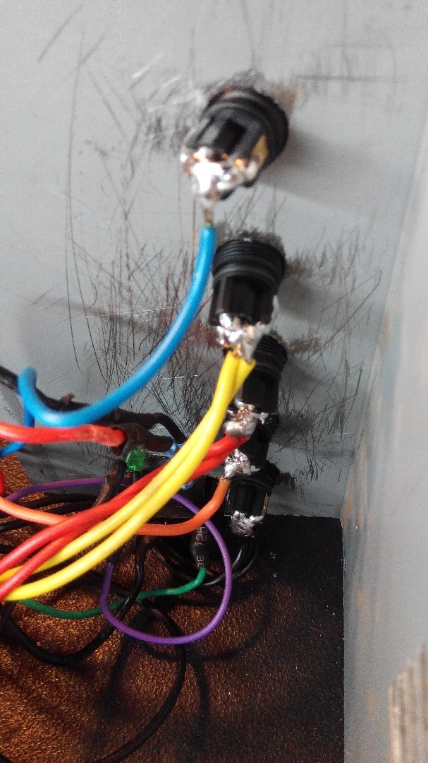 ATX Bench Power Supply Hack 4 Steps Instructables