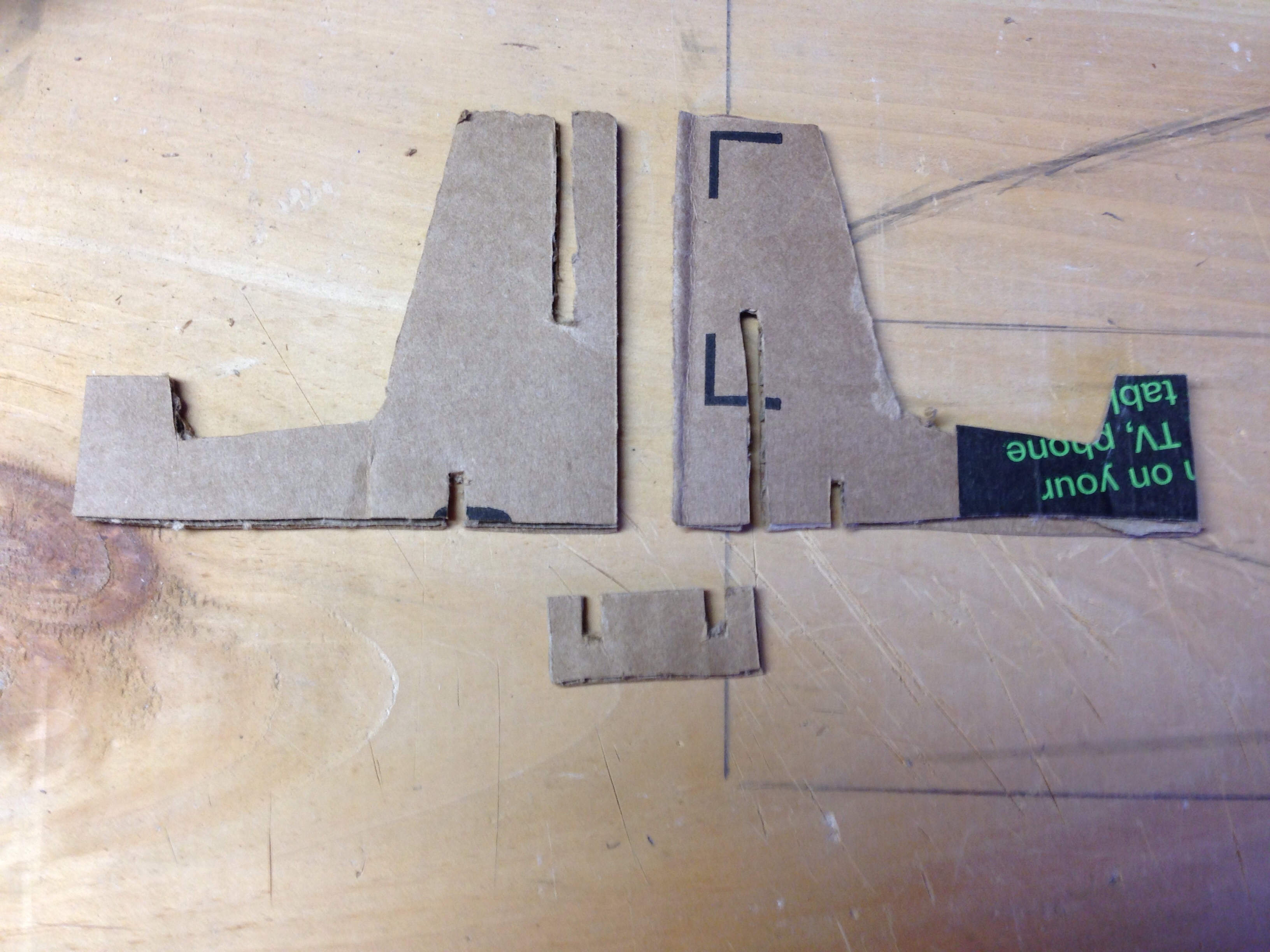 Cardboard Phone Stand 4 Steps Instructables