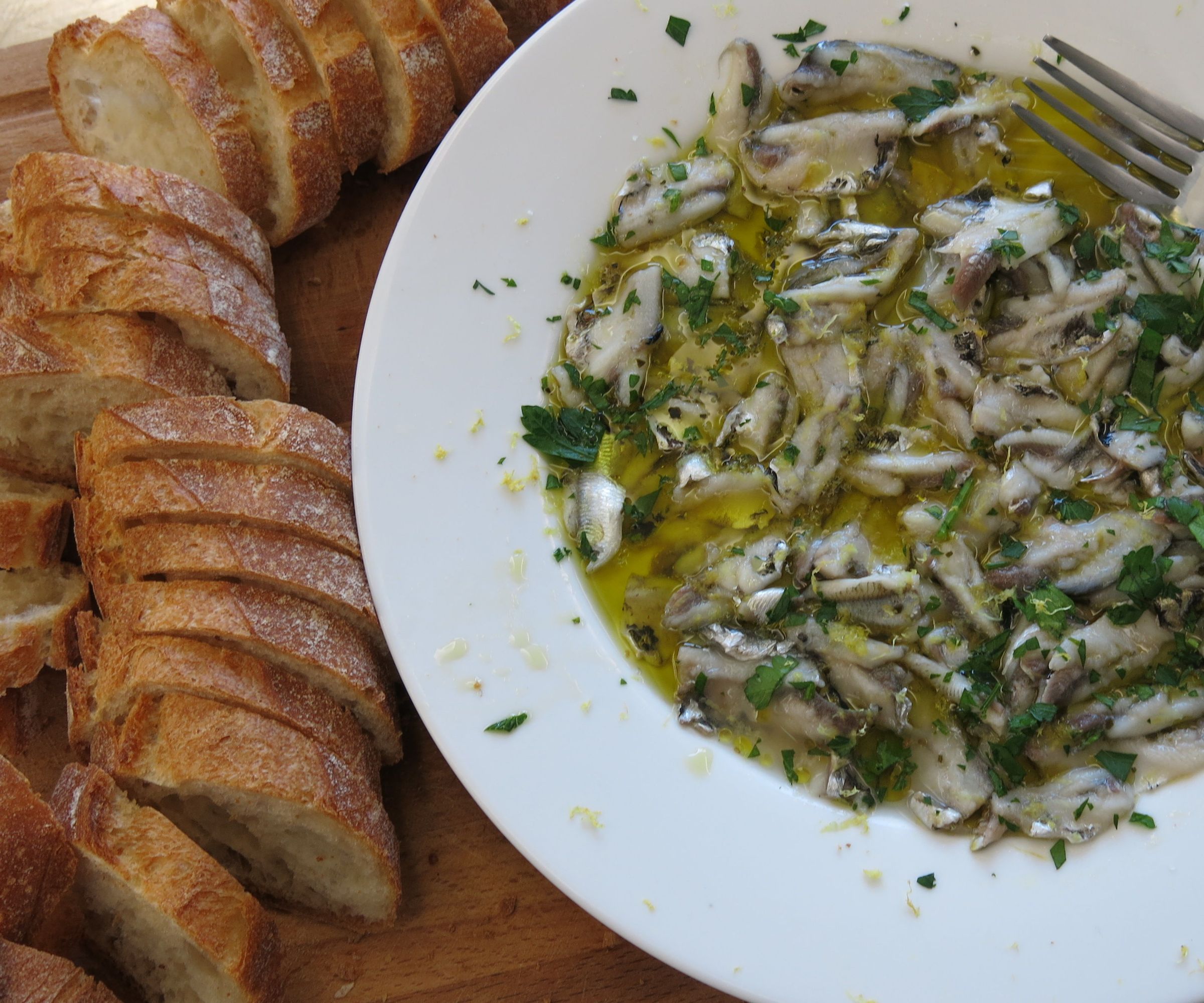 How to Clean and Preserve Anchovies