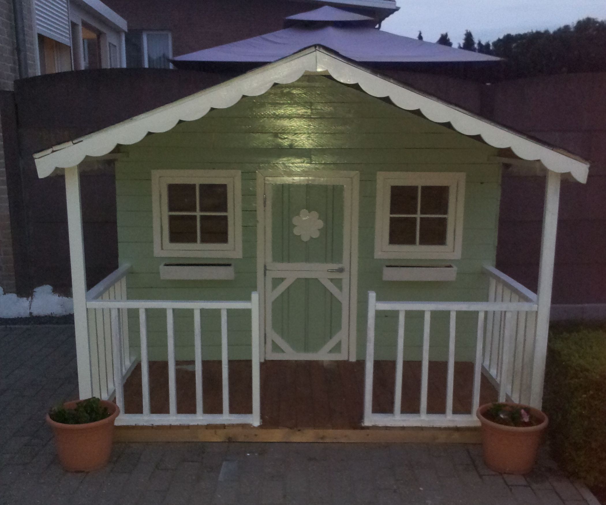 Pallets Playhouse 15 Steps (with Pictures) Instructables