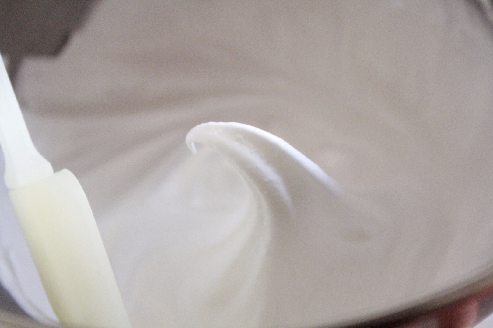 How to Whip Egg Whites 10 Steps (with Pictures) Instructables