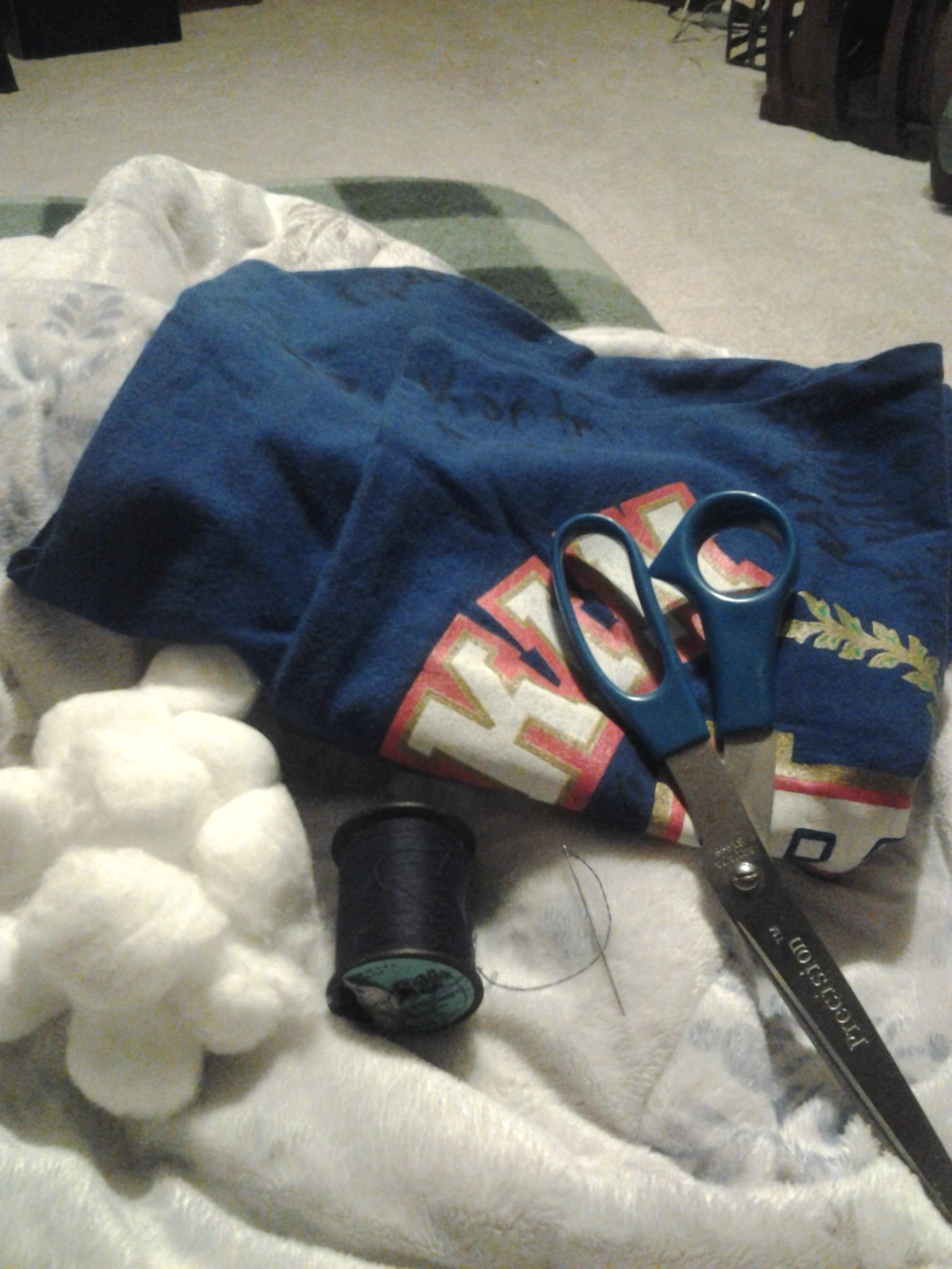 turn shirt into pillow
