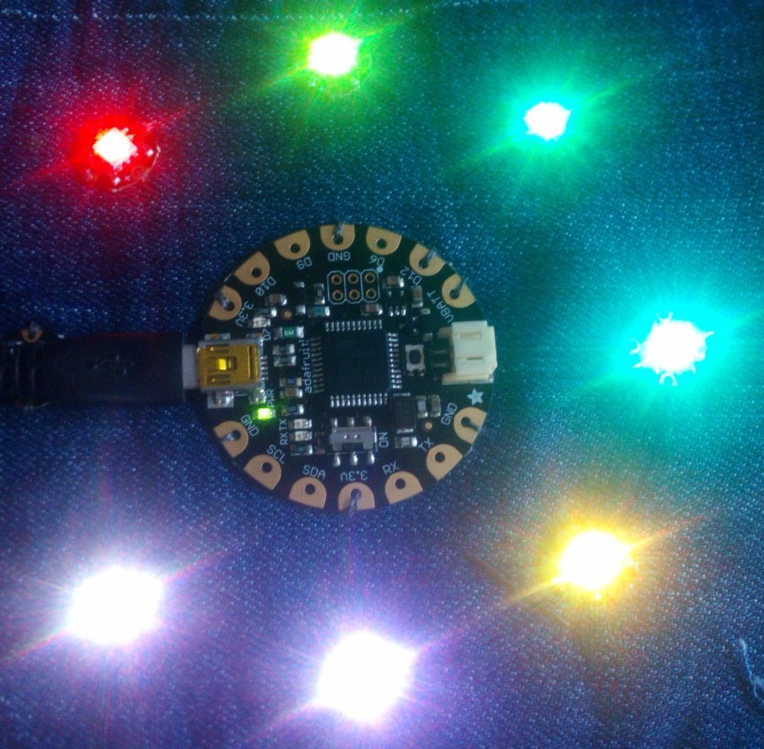 How to Use the Adafruit Flora Board Arduino Tutorial 4 Steps (with