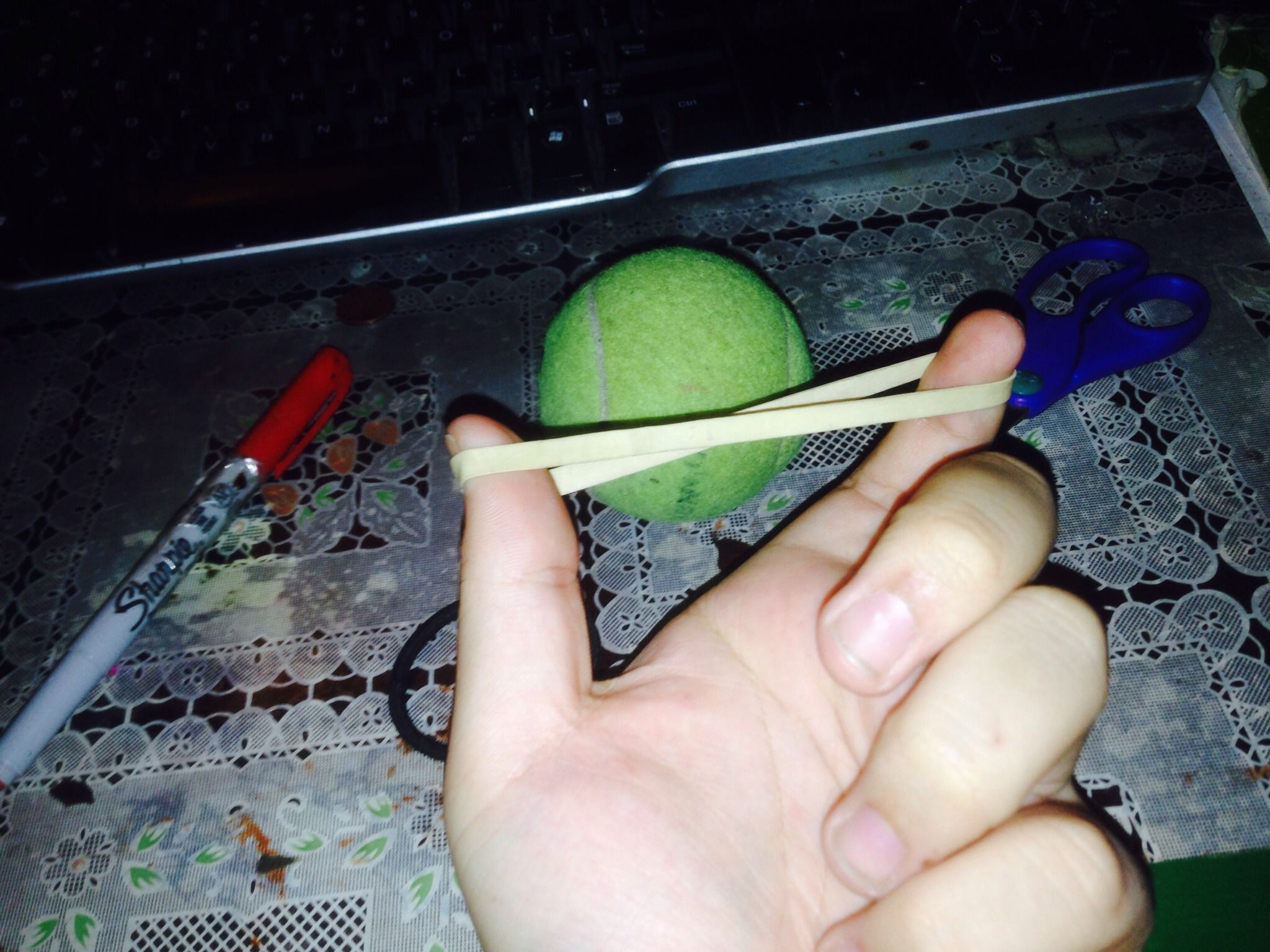 Quick DIY Wrist Rest 4 Steps Instructables