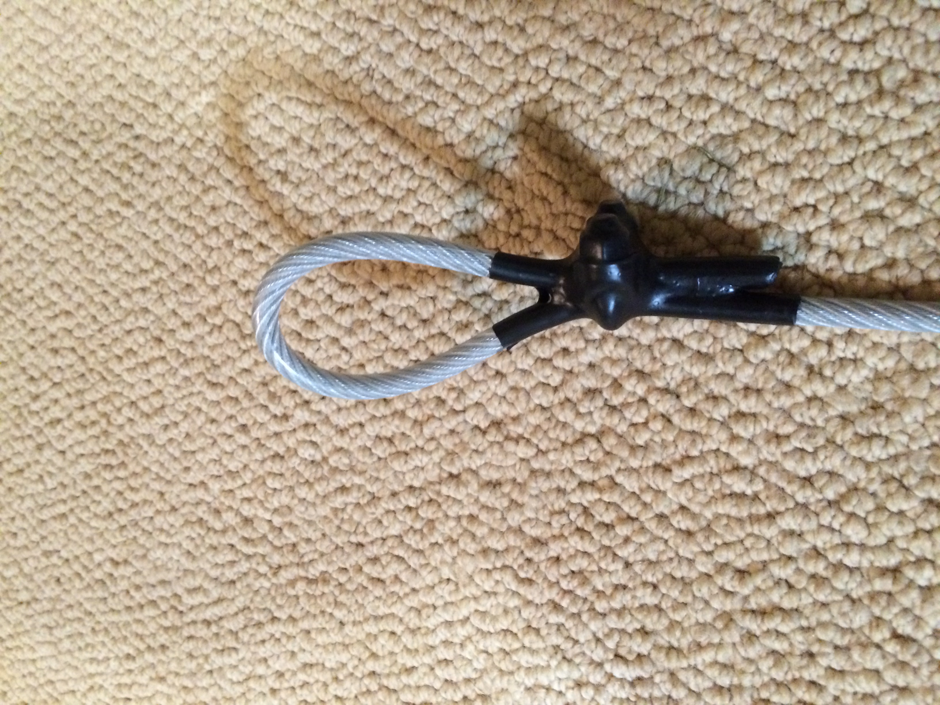 Truck Bed Dog Tether KeepingDog