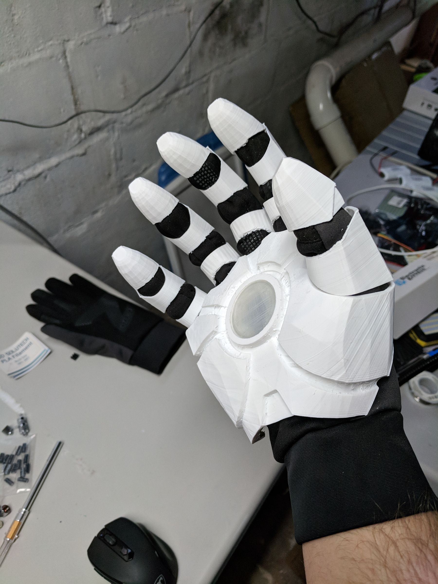 Easy 3D Printed Iron Man Glove 8 Steps (with Pictures) Instructables