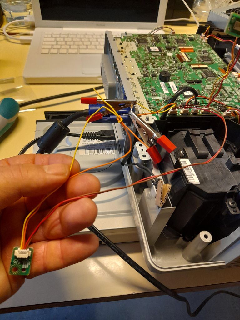 Epson Projector Temperature Sensor Repair : 4 Steps (with Pictures ...
